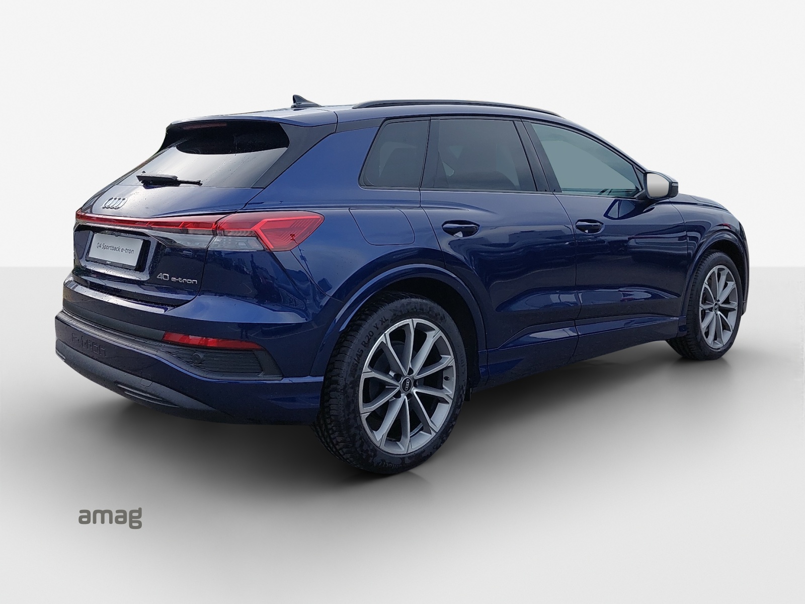 AUDI Q4 e-tron 40-image-5