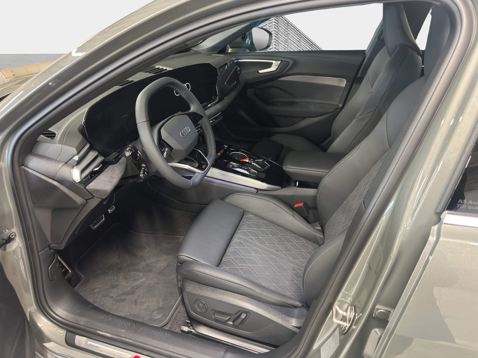 AUDI A5 Avant TDI quattro 150 kW S tronic-image-9