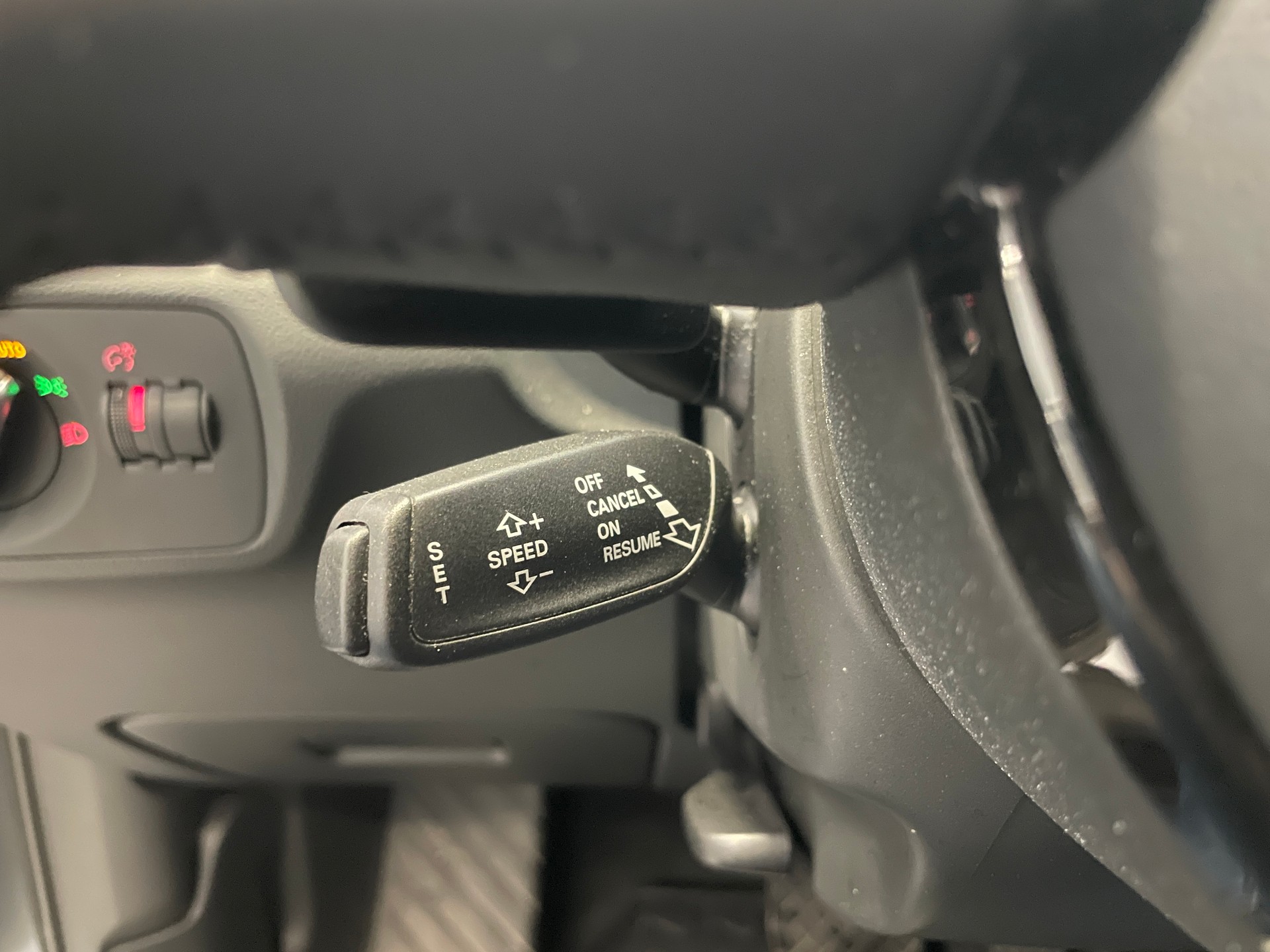 AUDI Q3 2.0 TFSI sport quattro S-tronic-image-14