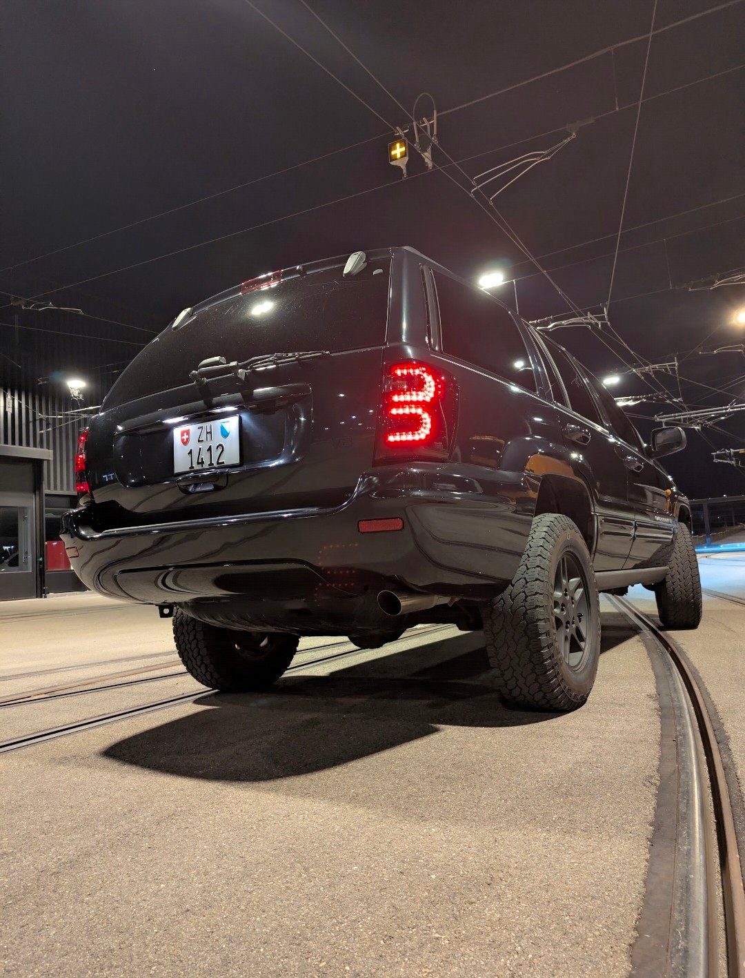 JEEP Grand Cherokee 4.7 Limited Automatic-image-4