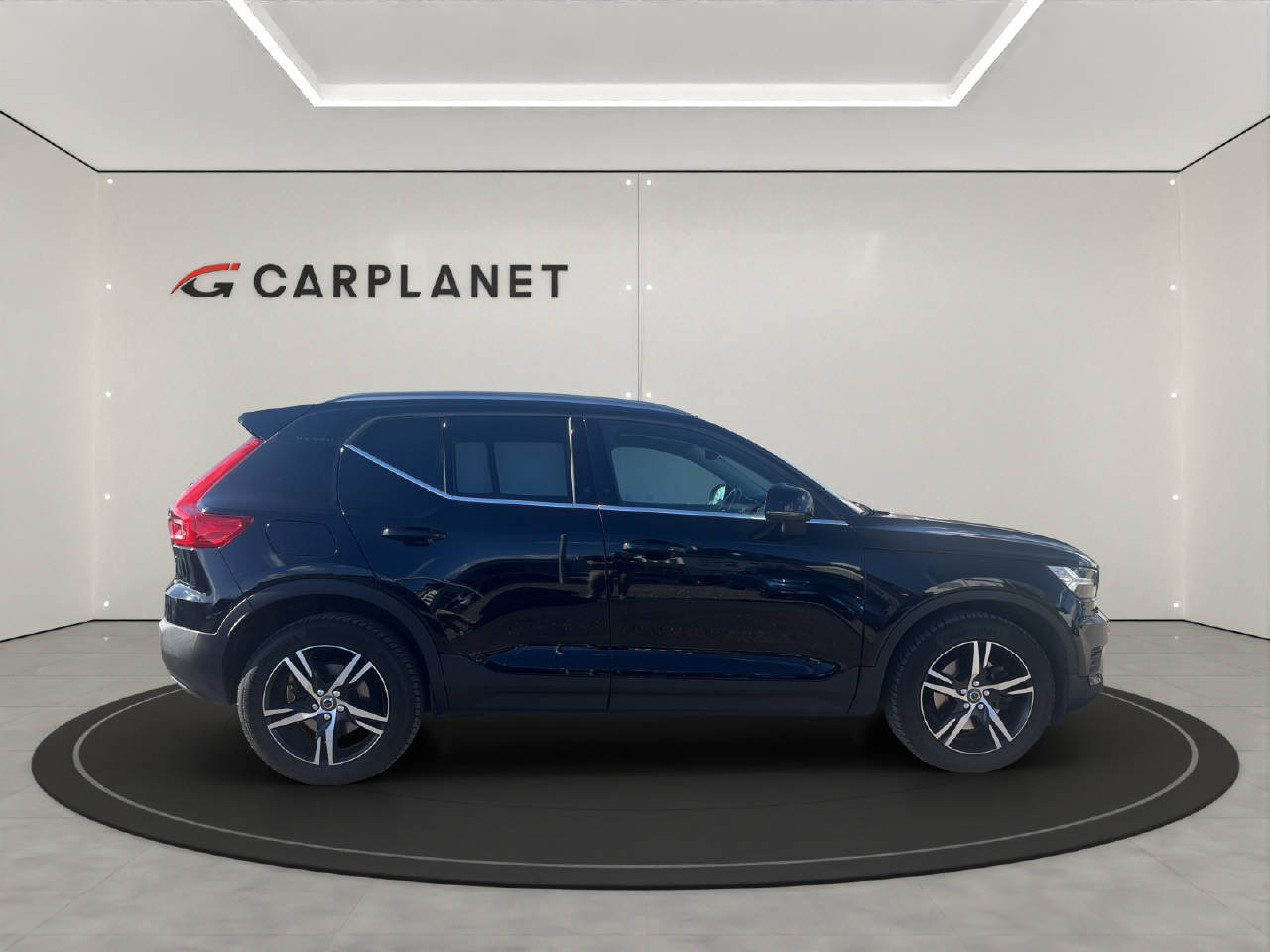 VOLVO XC40 2.0 D4 Inscription AWD-image-3