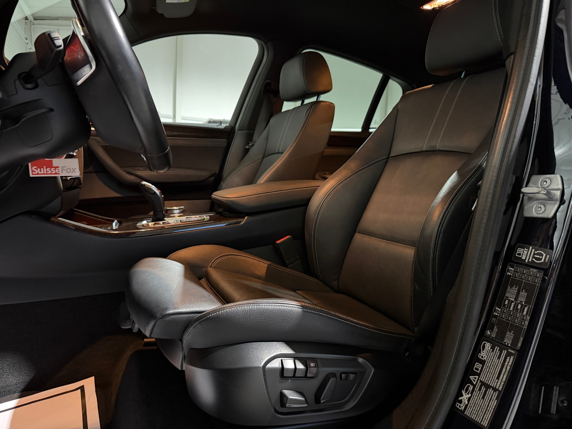 BMW X4 xDrive 30d M Sport Steptronic (CH)-image-19