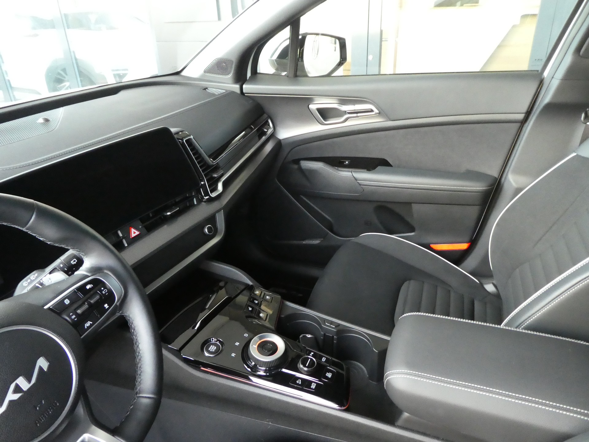 KIA Sportage 1.6T-GDi PHEV GT-Line 4x4 A-image-7