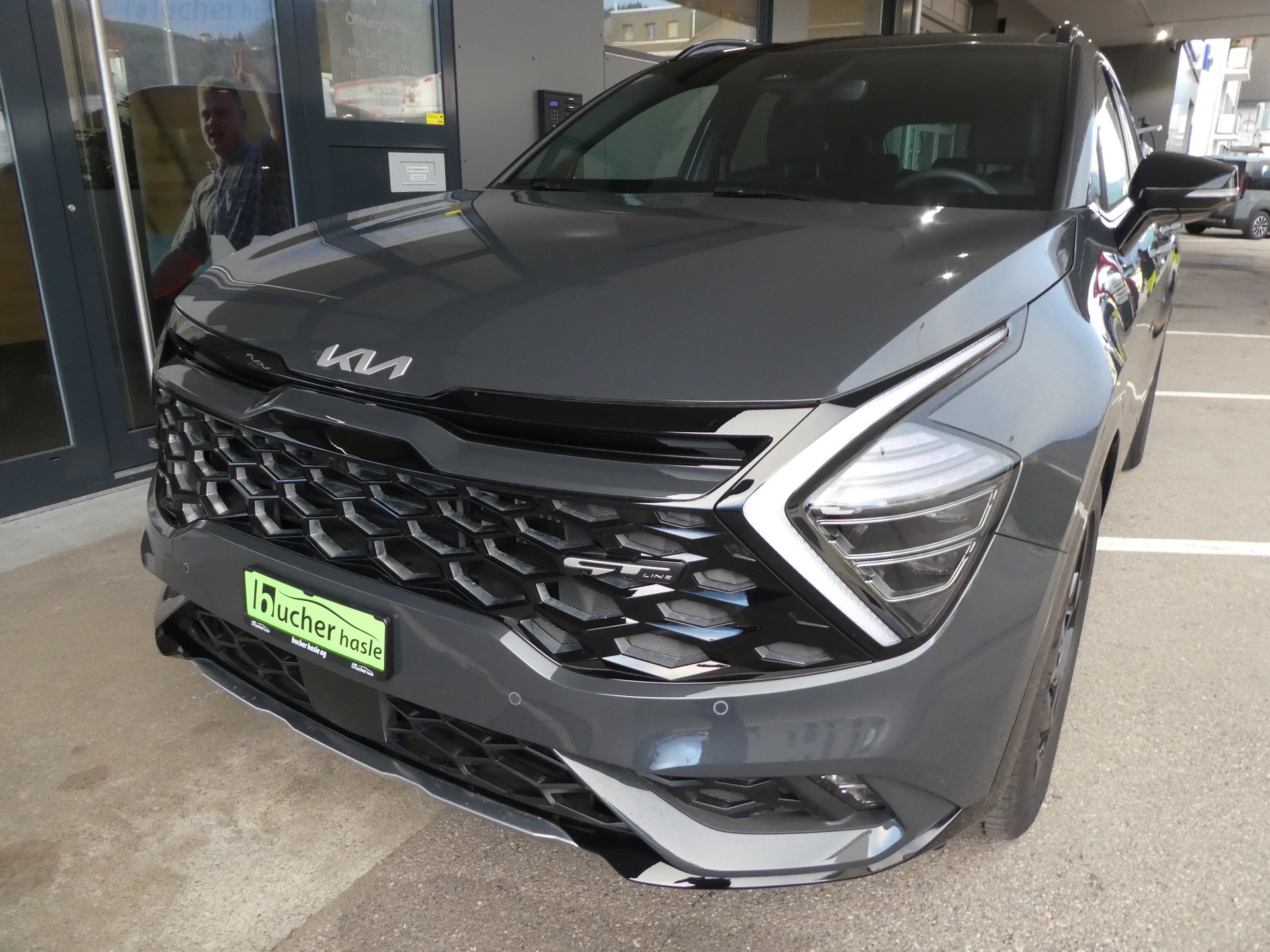 KIA Sportage 1.6T-GDi PHEV GT-Line 4x4 A-image-14