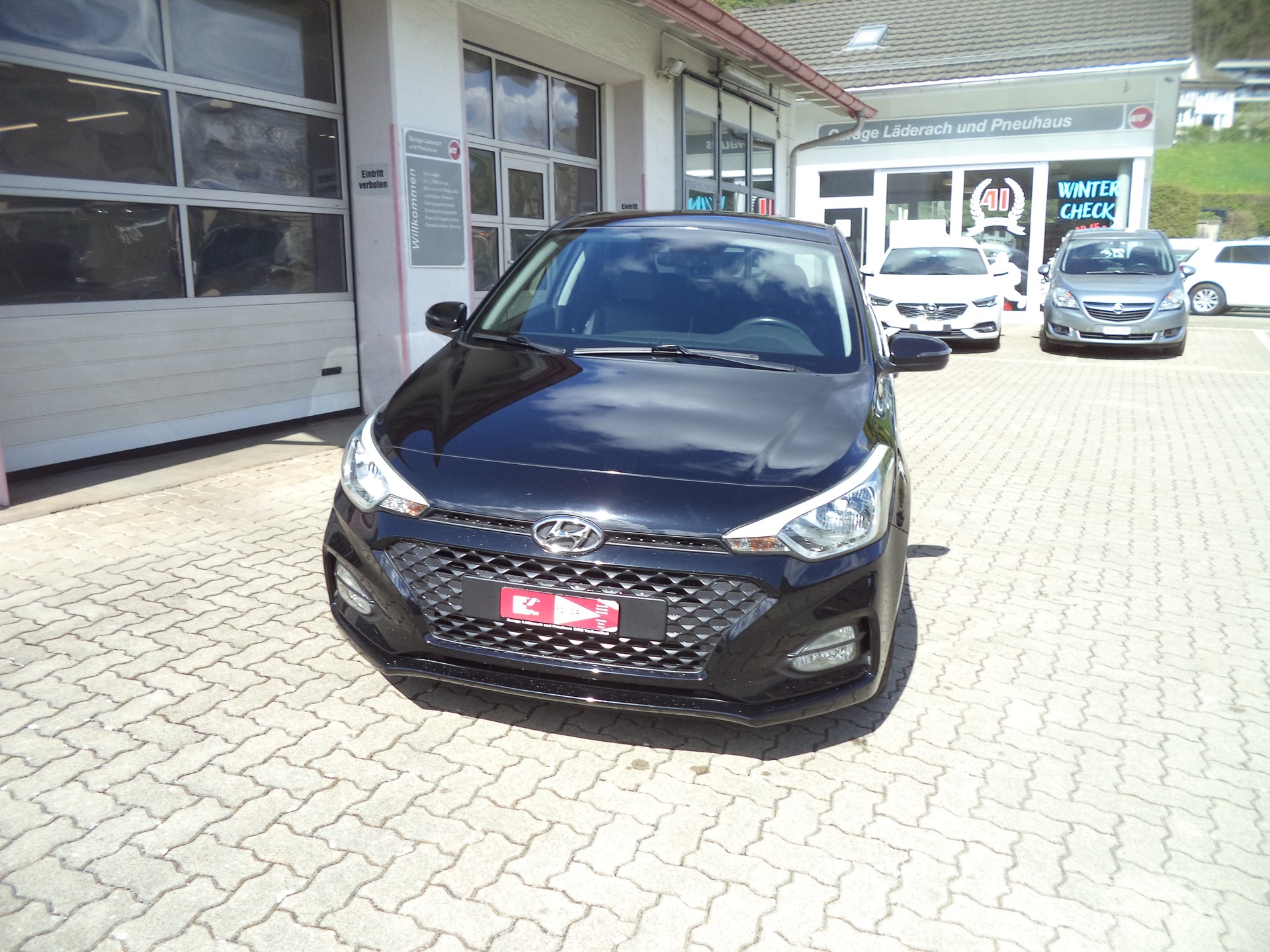 HYUNDAI i20 1.0 T-GDi Amplia DCT-image-0