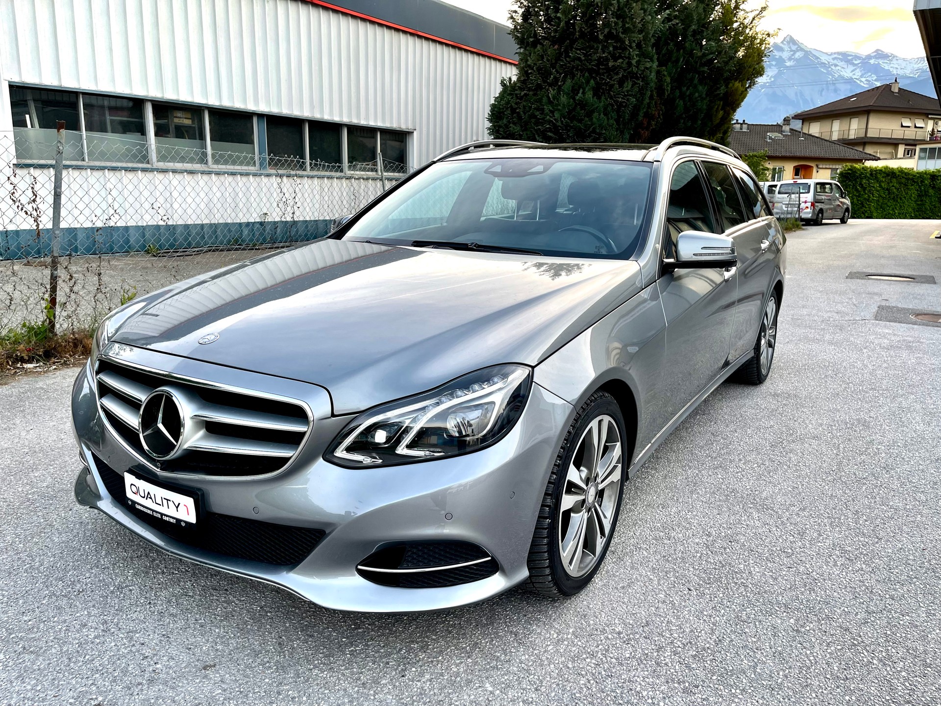 MERCEDES-BENZ E 350 BlueTEC Elégance 4Matic 7G-Tronic-image-10