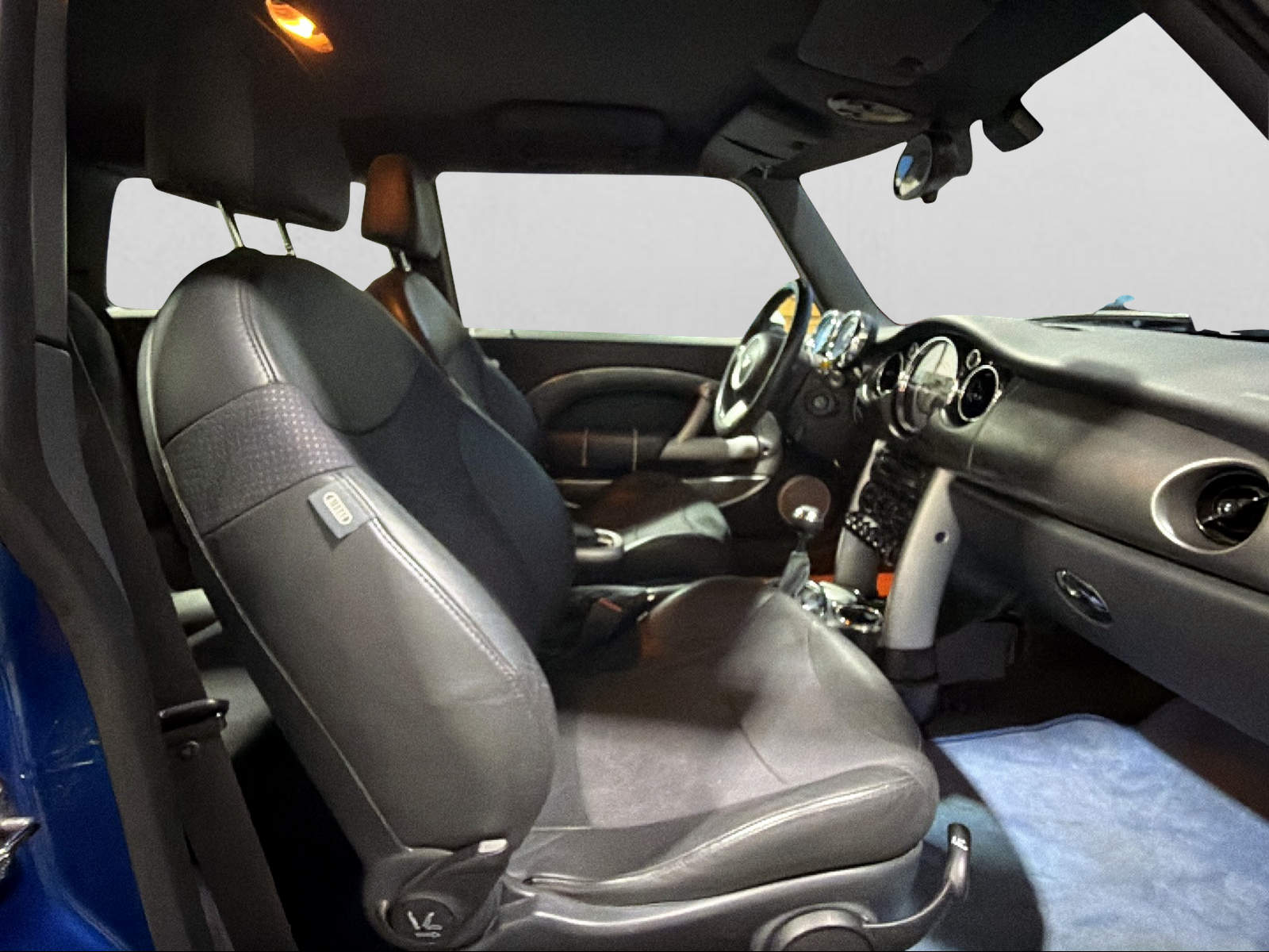 MINI Cooper S-image-13
