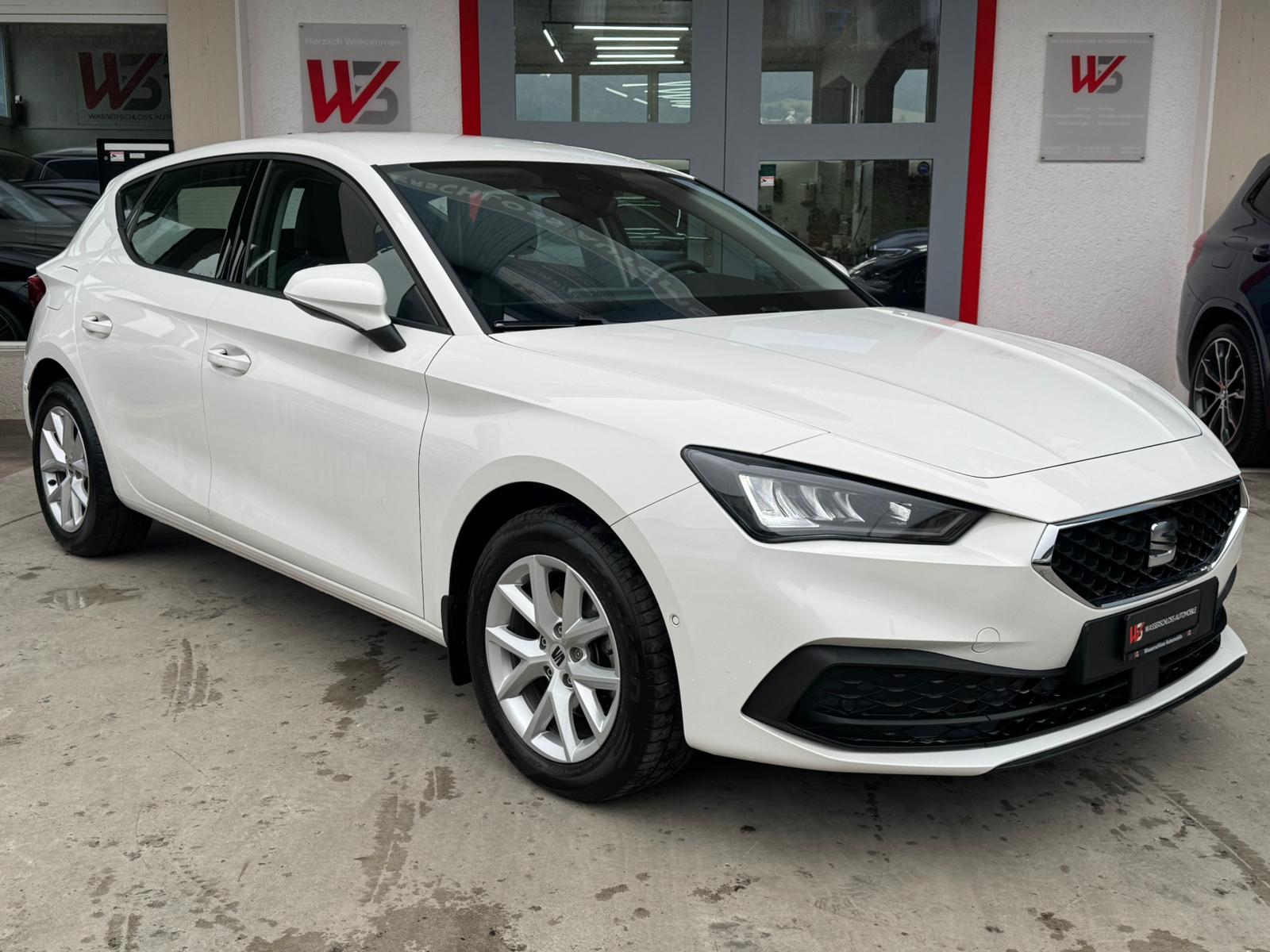 SEAT Leon 1.0 eTSI mHEV Style-image-1