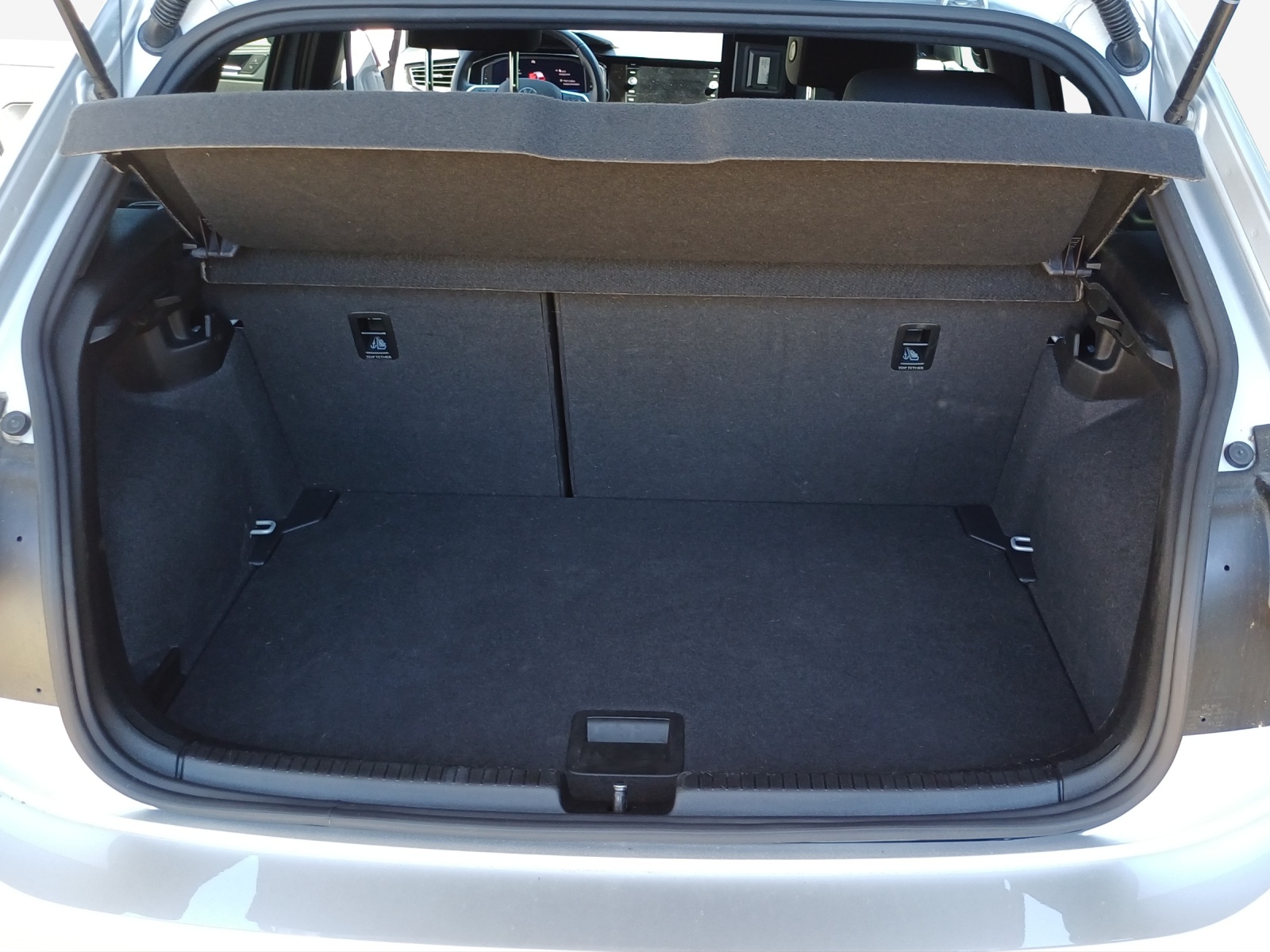 VW Polo 1.0 TSI R-Line DSG-image-13