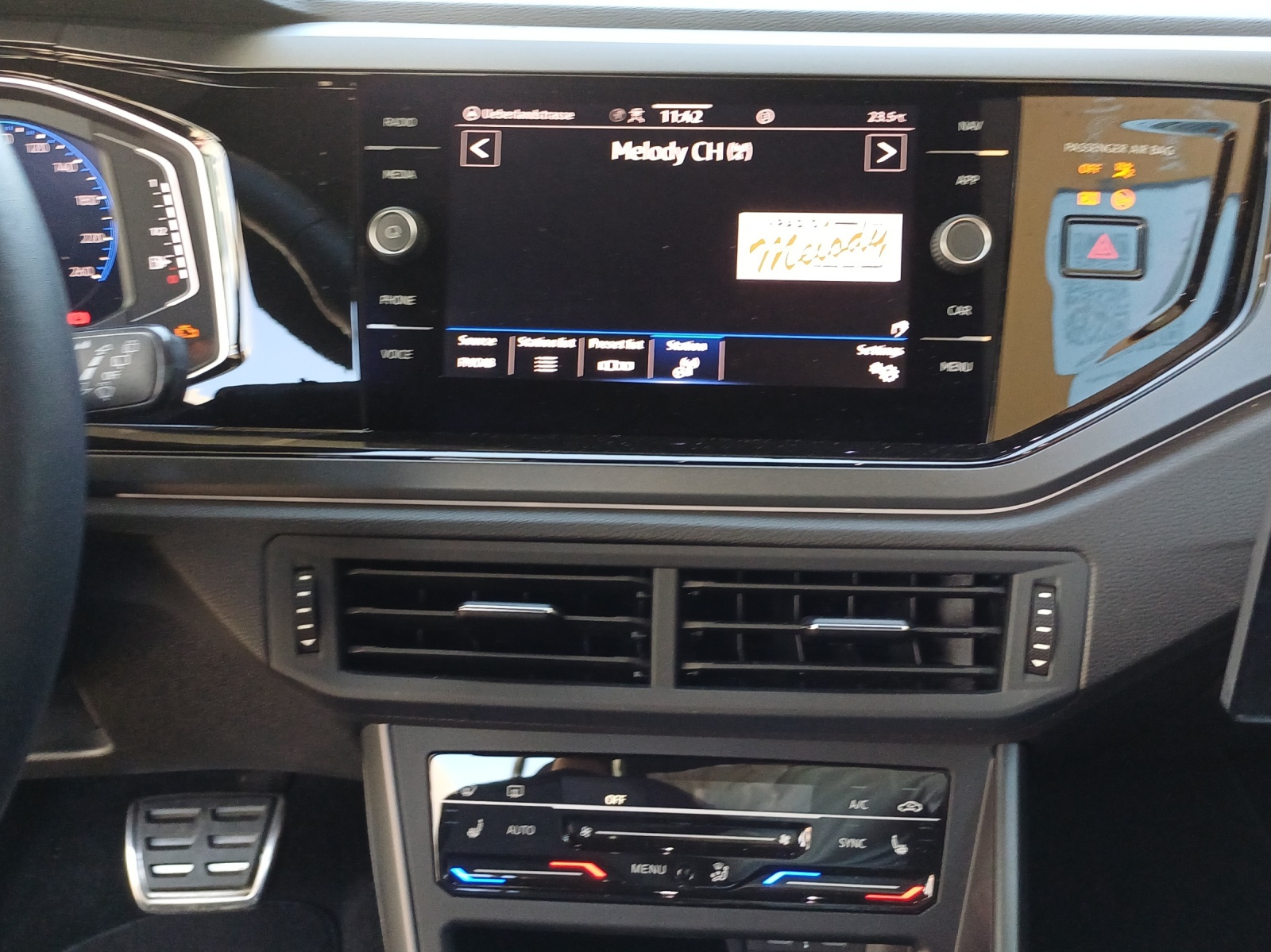 VW Polo 1.0 TSI R-Line DSG-image-10