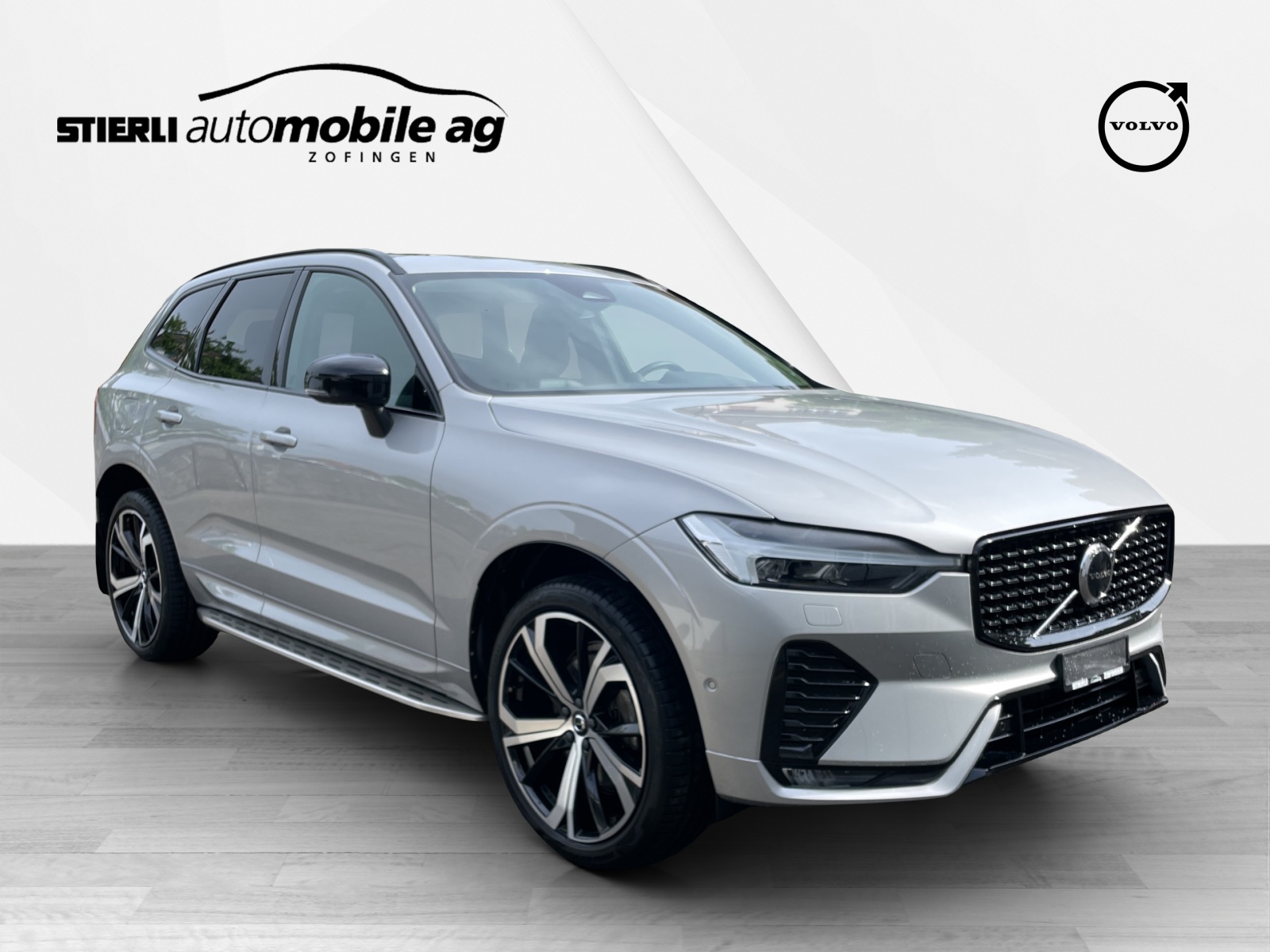 VOLVO XC60 2.0 B5 MH Ultimate Dark AWD-image-2