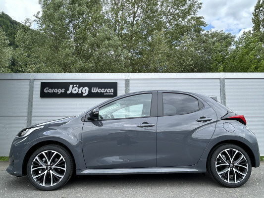 TOYOTA Yaris 1.5 Trend e-CVT-image-2