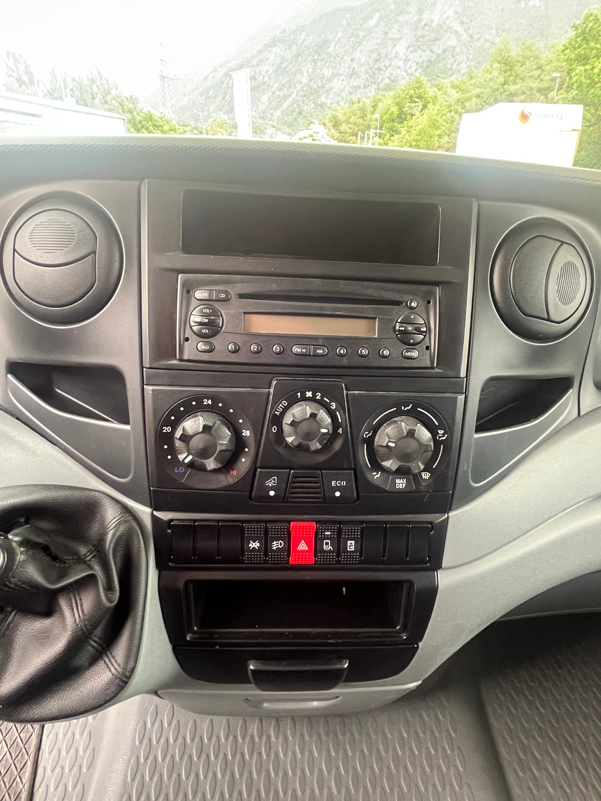 IVECO 35 C 18 GCEA17B1B1-image-7