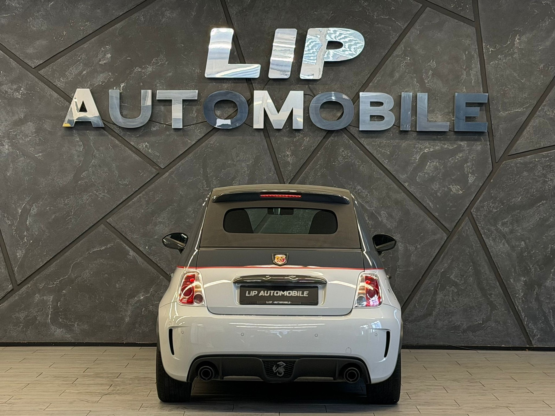 FIAT 500C 1.4 16V Turbo Abarth Dualogic-image-6