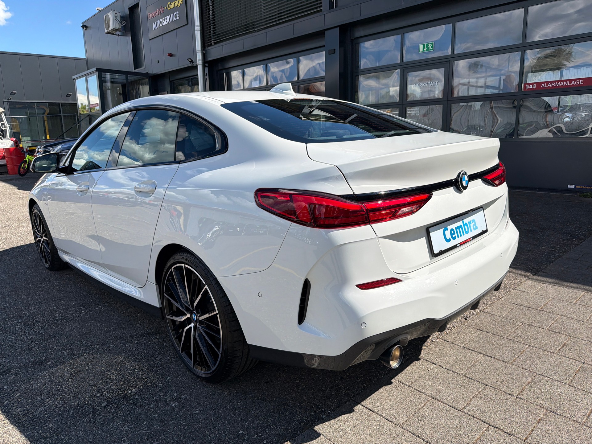 BMW 218i Gran Coupé M Sport Steptronic-image-3