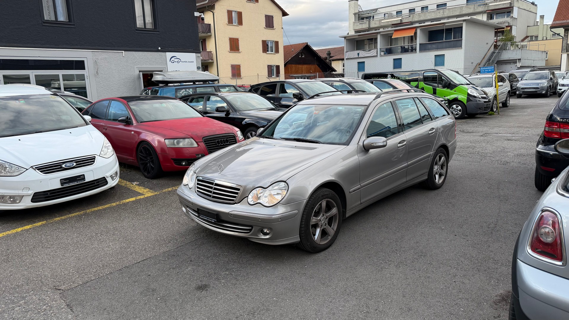 MERCEDES-BENZ C 180 Kompressor Avantgarde-image-0
