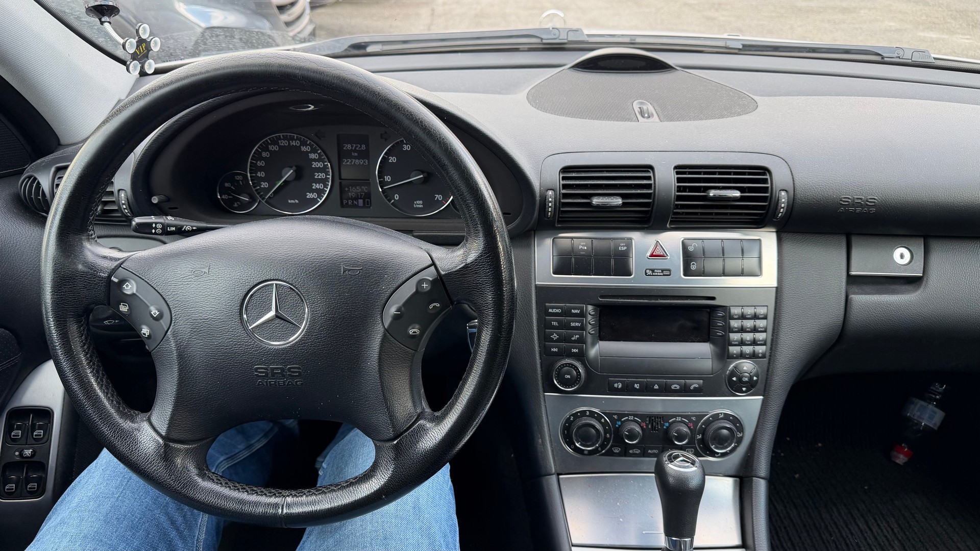 MERCEDES-BENZ C 180 Kompressor Avantgarde-image-6