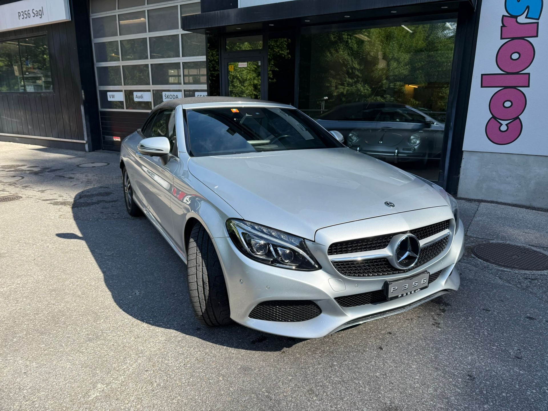 MERCEDES-BENZ C 220 d Cabriolet 9G-Tronic-image-2