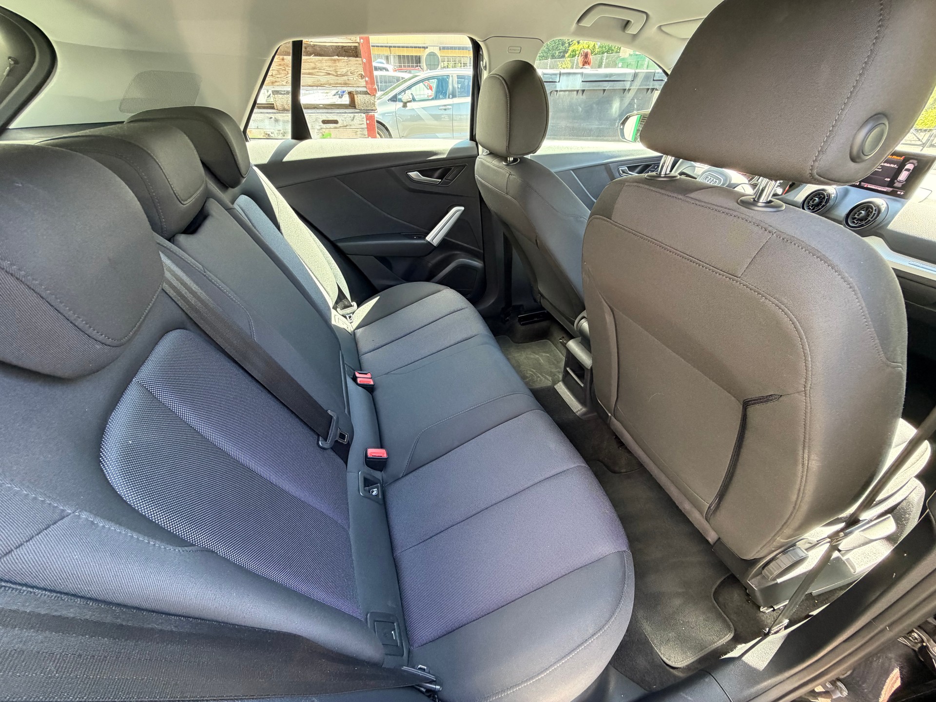 AUDI Q2 35 TFSI S-tronic-image-9