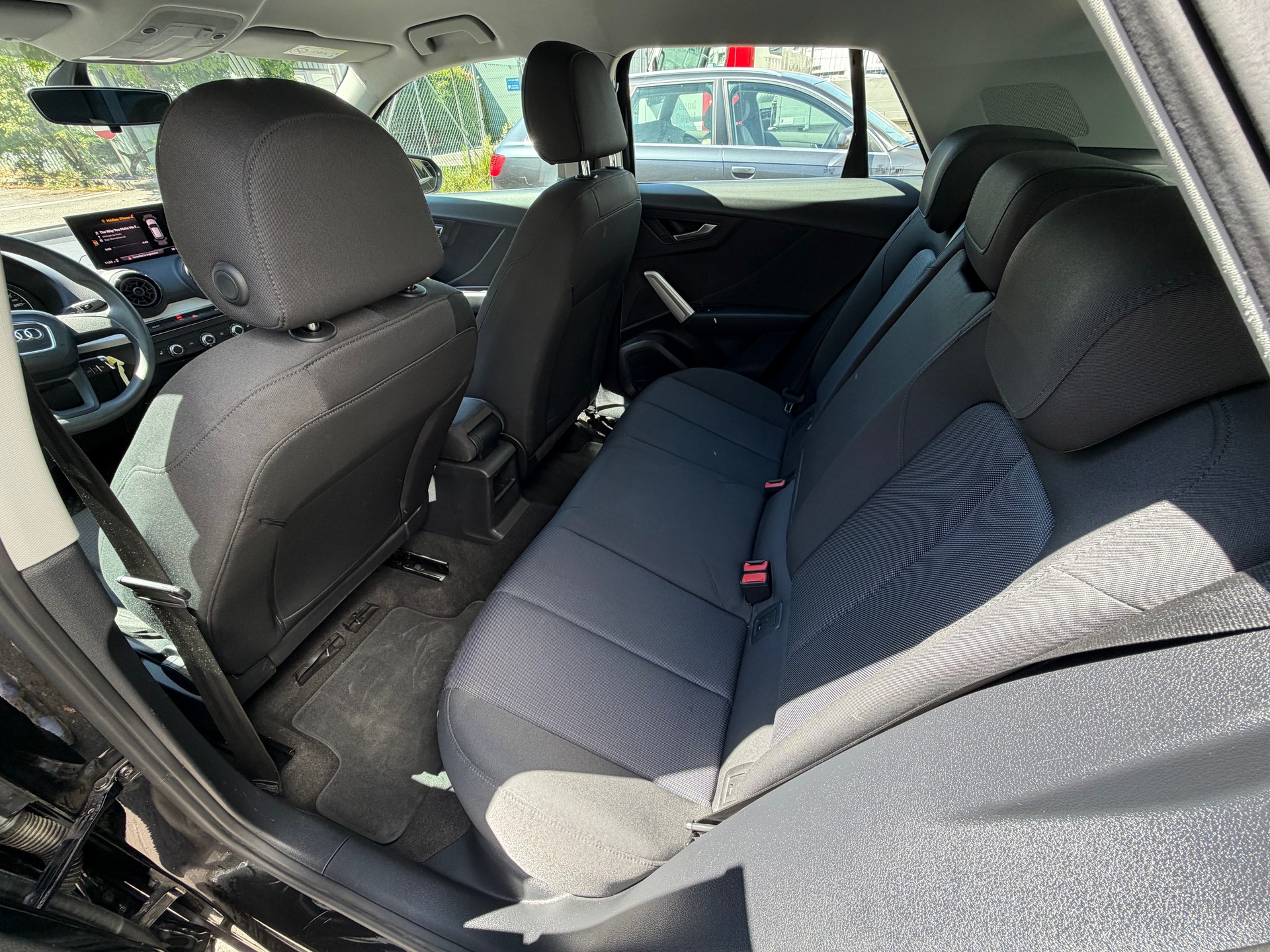 AUDI Q2 35 TFSI S-tronic-image-8