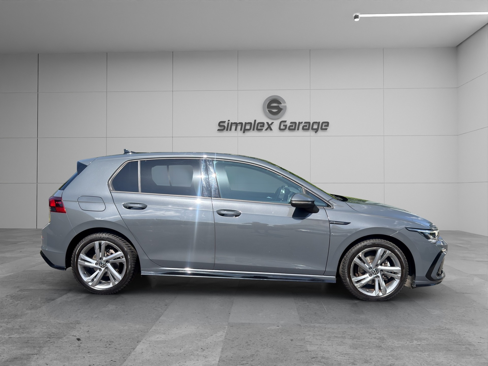 VW Golf 1.5 e TSI ACT R-Line DSG-image-1