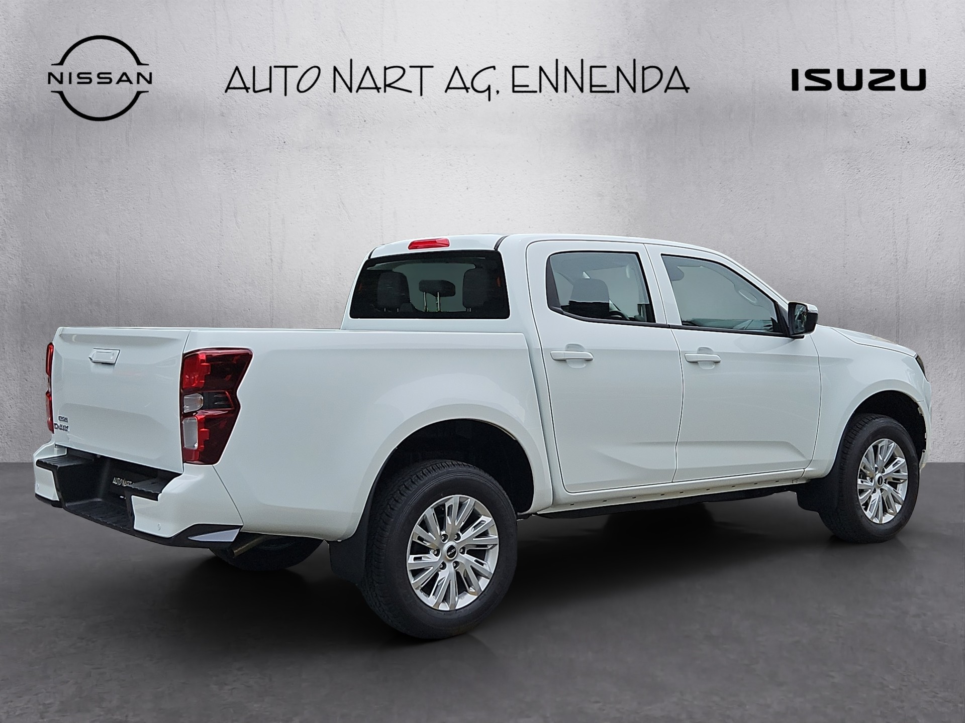 ISUZU D-MAX 1.9 CrewCab N60BB+ 4x4-image-4