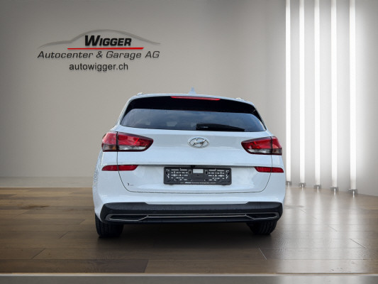 HYUNDAI i30 W 1.0 T-GDi AmpliaDCT-image-8