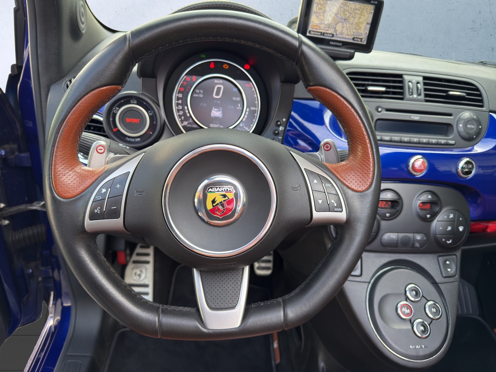 FIAT 595CABRO 1.4 16V Turbo Abarth Turismo *AUTOMAT*-image-8