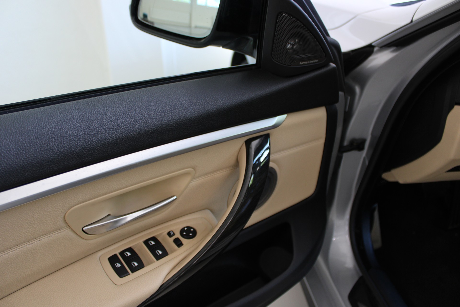 BMW 440i Gran Coupé xDrive M Sport Steptronic-image-16