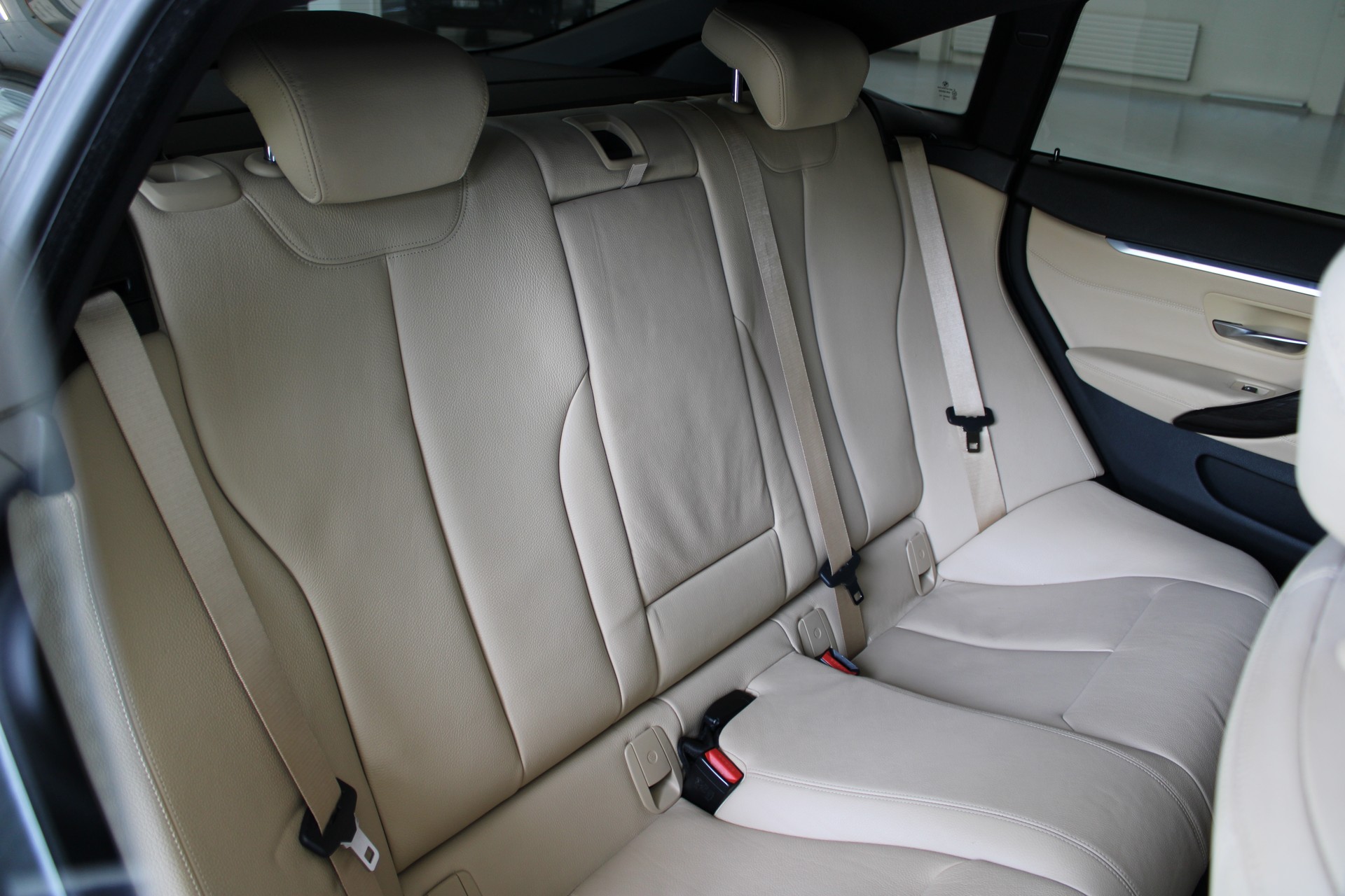 BMW 440i Gran Coupé xDrive M Sport Steptronic-image-24