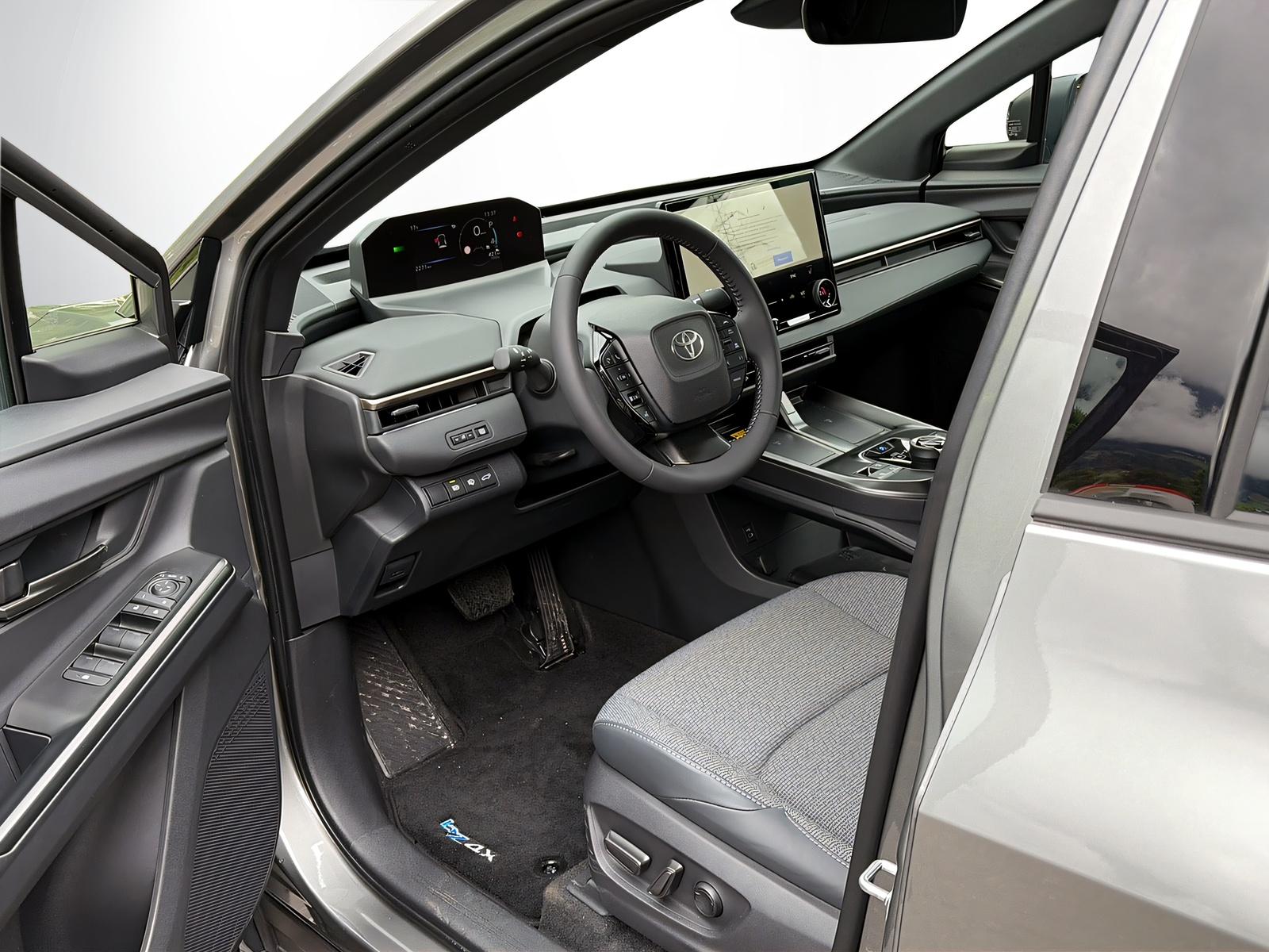 TOYOTA bZ4X Style-image-6