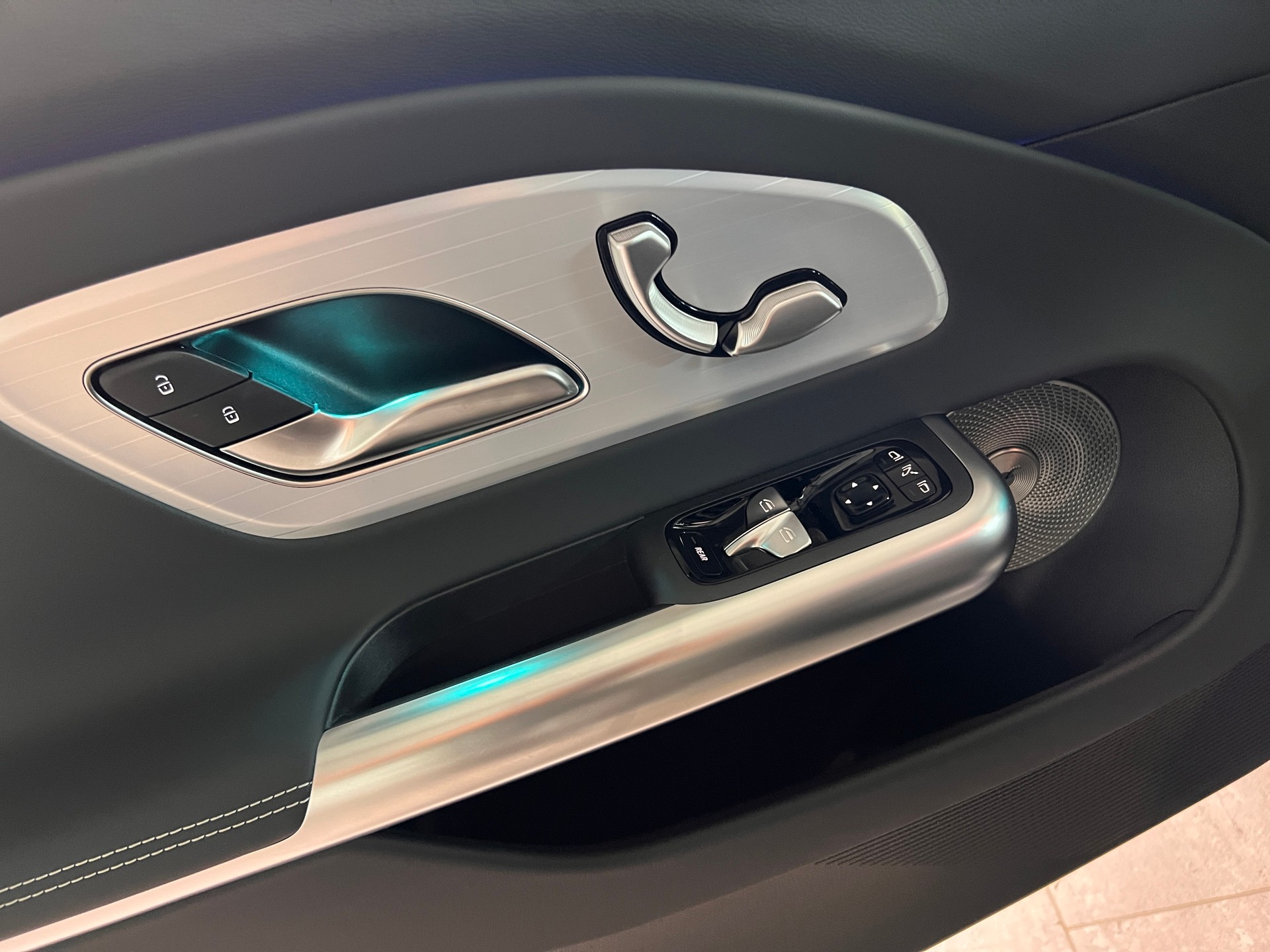 MERCEDES-BENZ CLA Shooting Brake 220 4Matic 8G-DCT-image-13