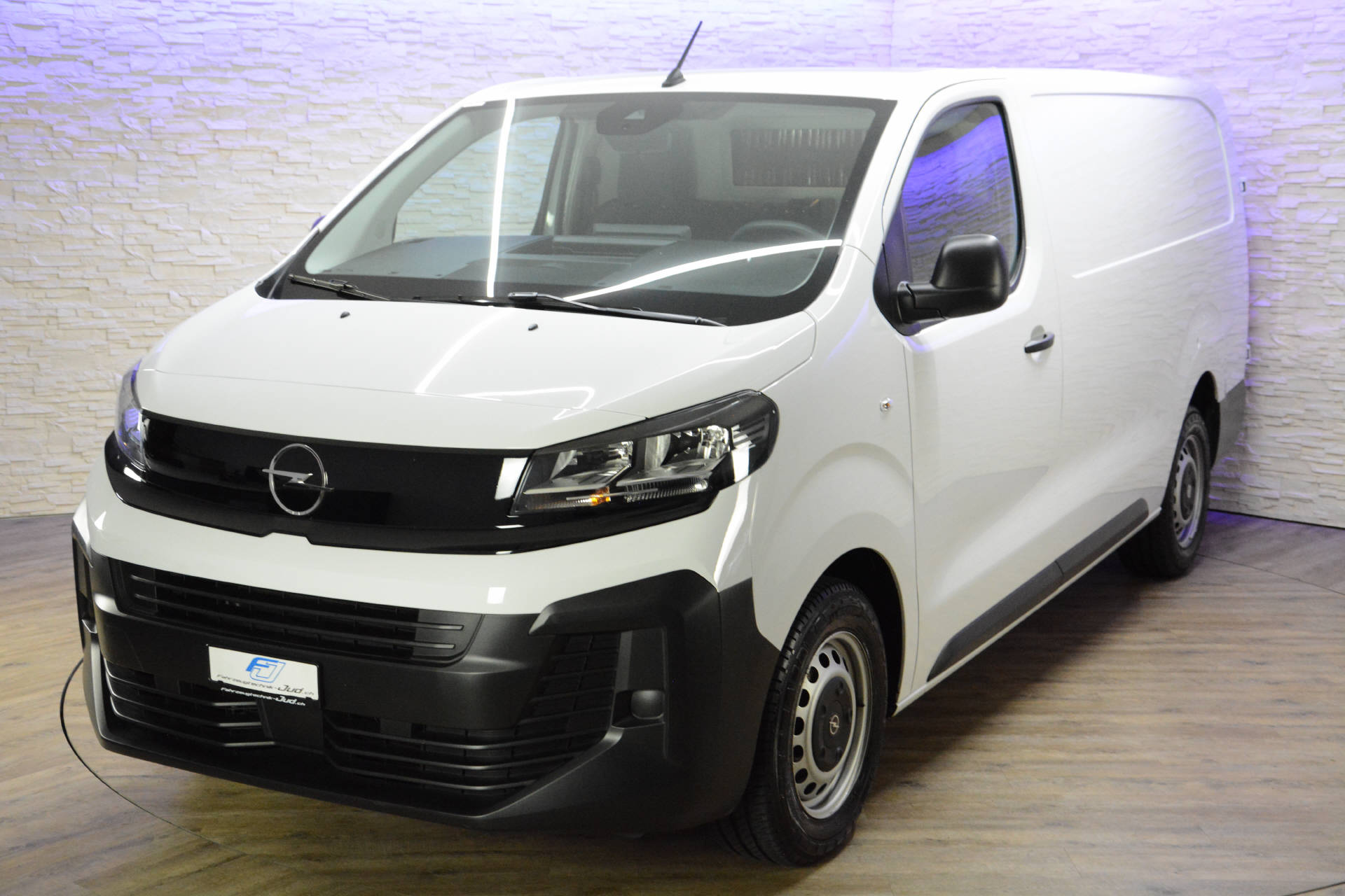 OPEL Vivaro Cargo XL 2.0 D 144 S/S-image-6