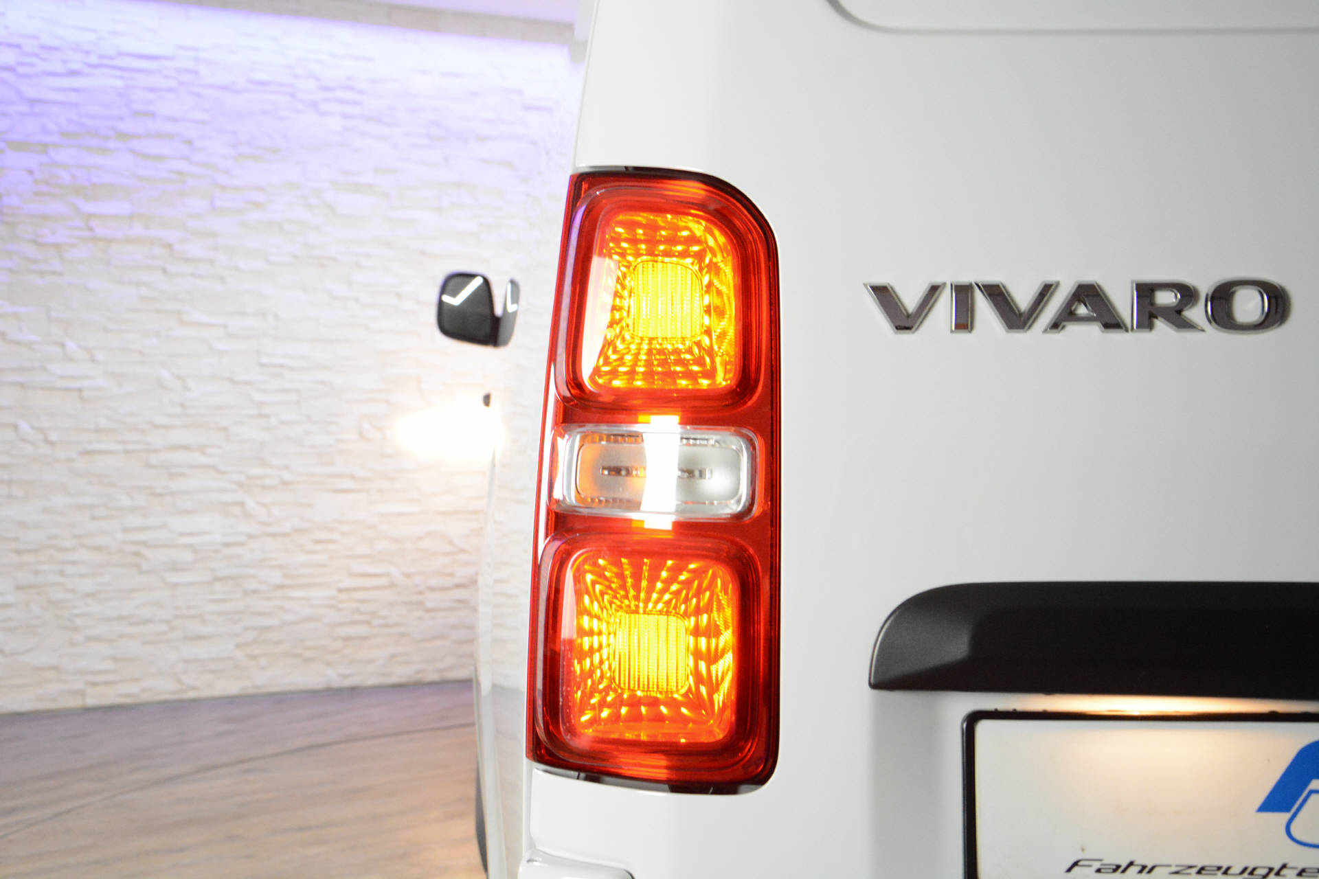 OPEL Vivaro Cargo XL 2.0 D 144 S/S-image-21