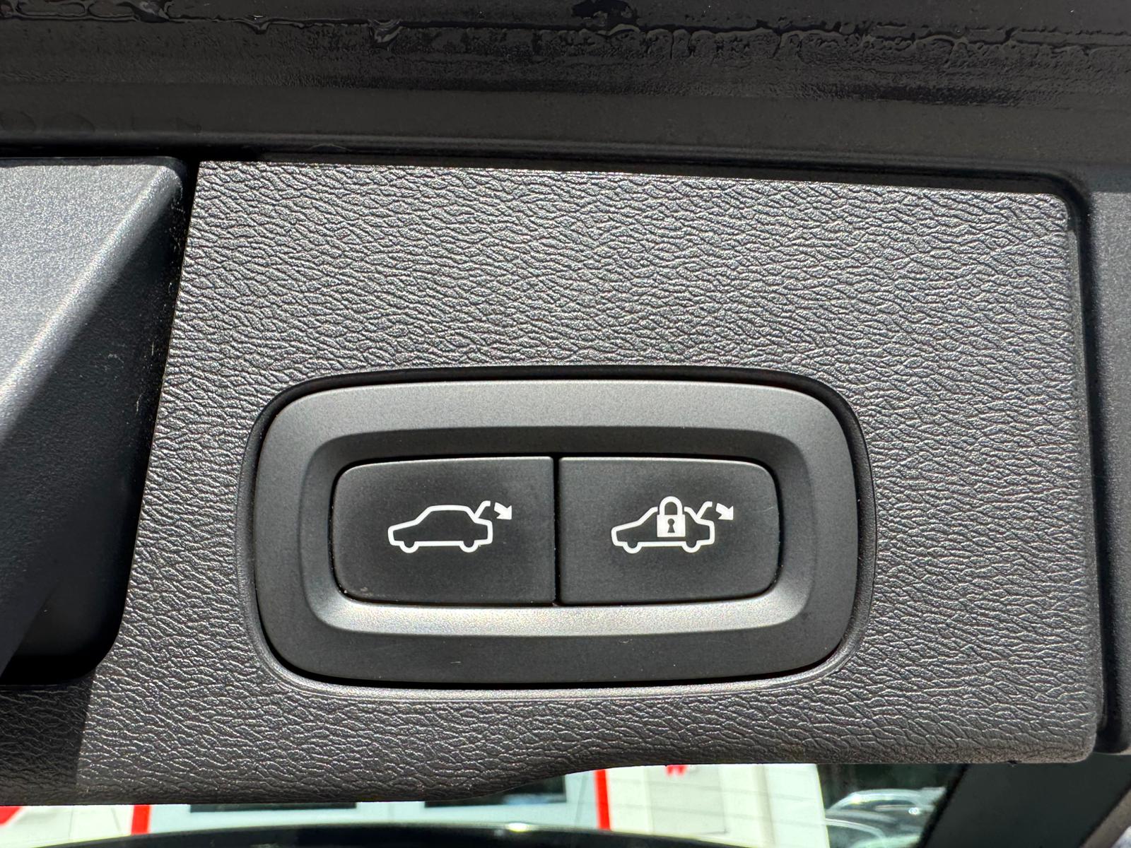 VOLVO XC60 T8 eAWD Inscription Geartronic-image-29