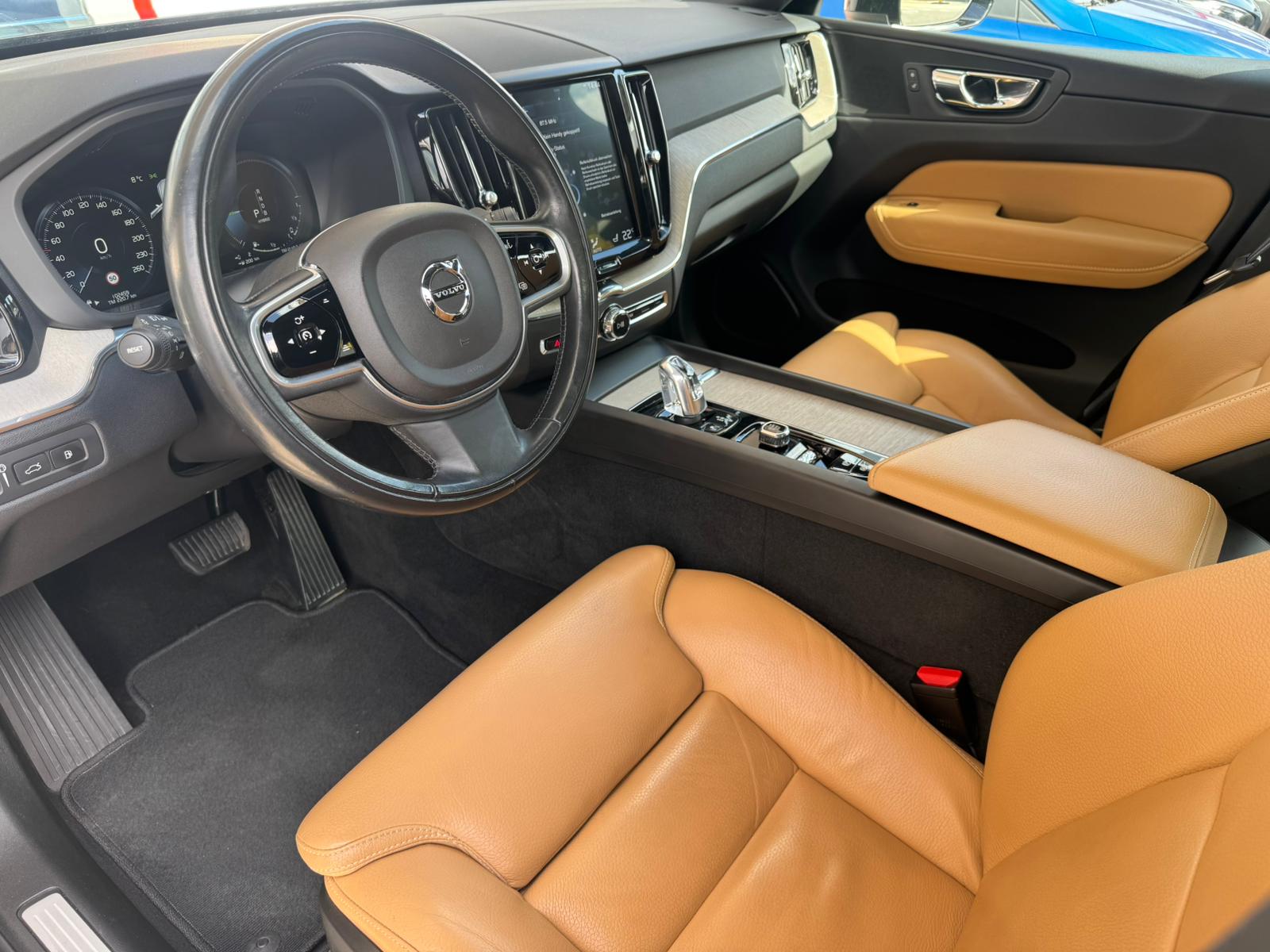 VOLVO XC60 T8 eAWD Inscription Geartronic-image-14