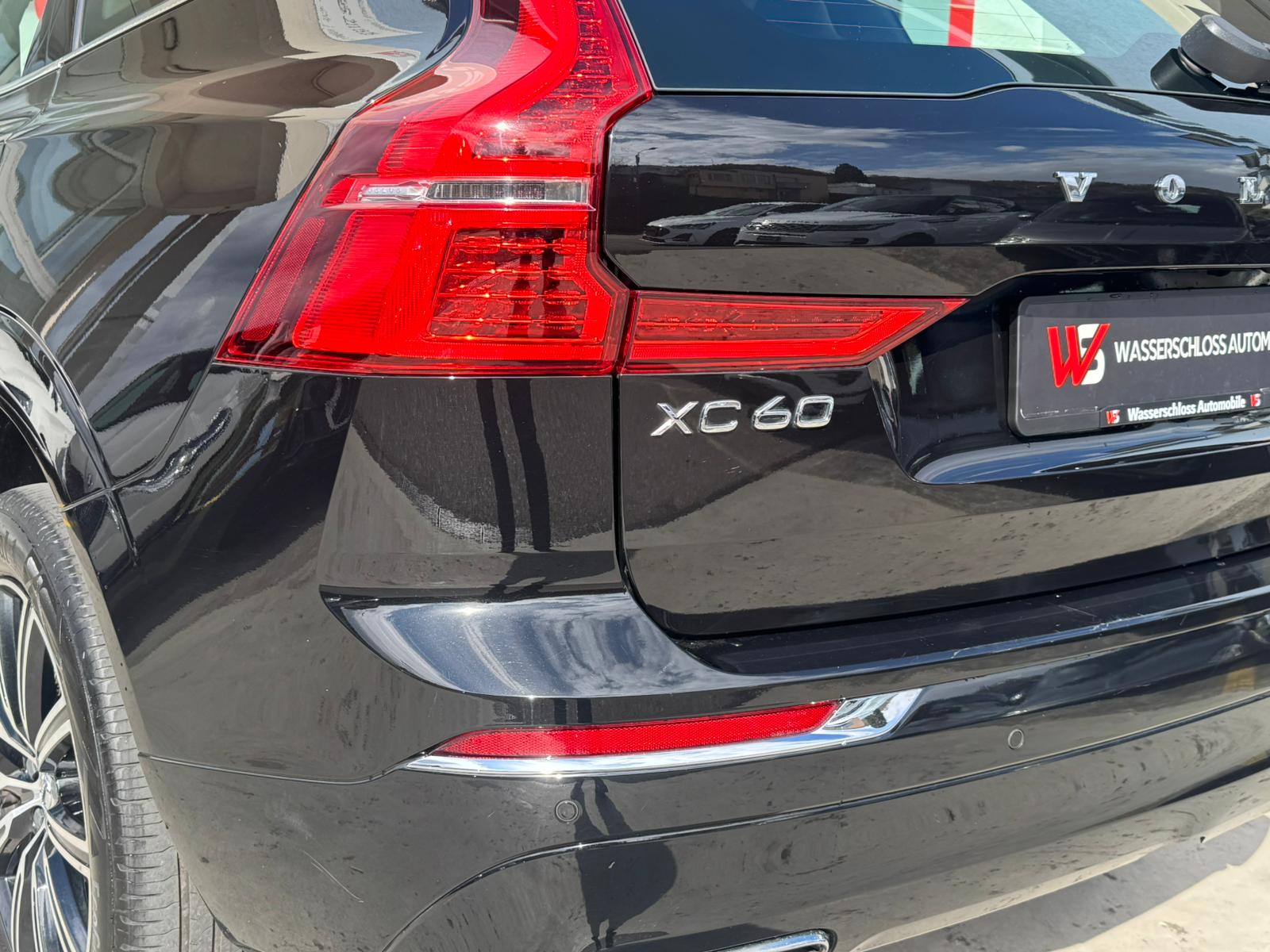 VOLVO XC60 T8 eAWD Inscription Geartronic-image-6