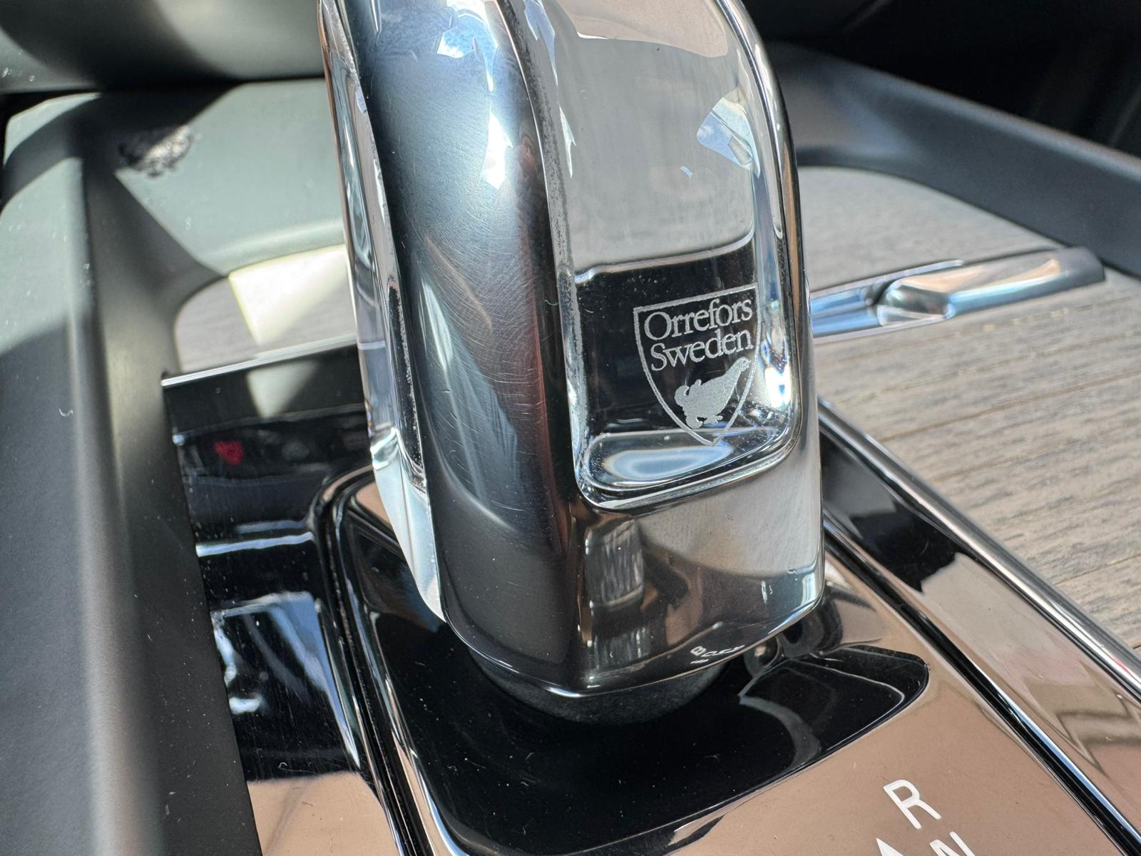 VOLVO XC60 T8 eAWD Inscription Geartronic-image-26