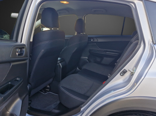 SUBARU XV 2.0 Swiss Two-image-9