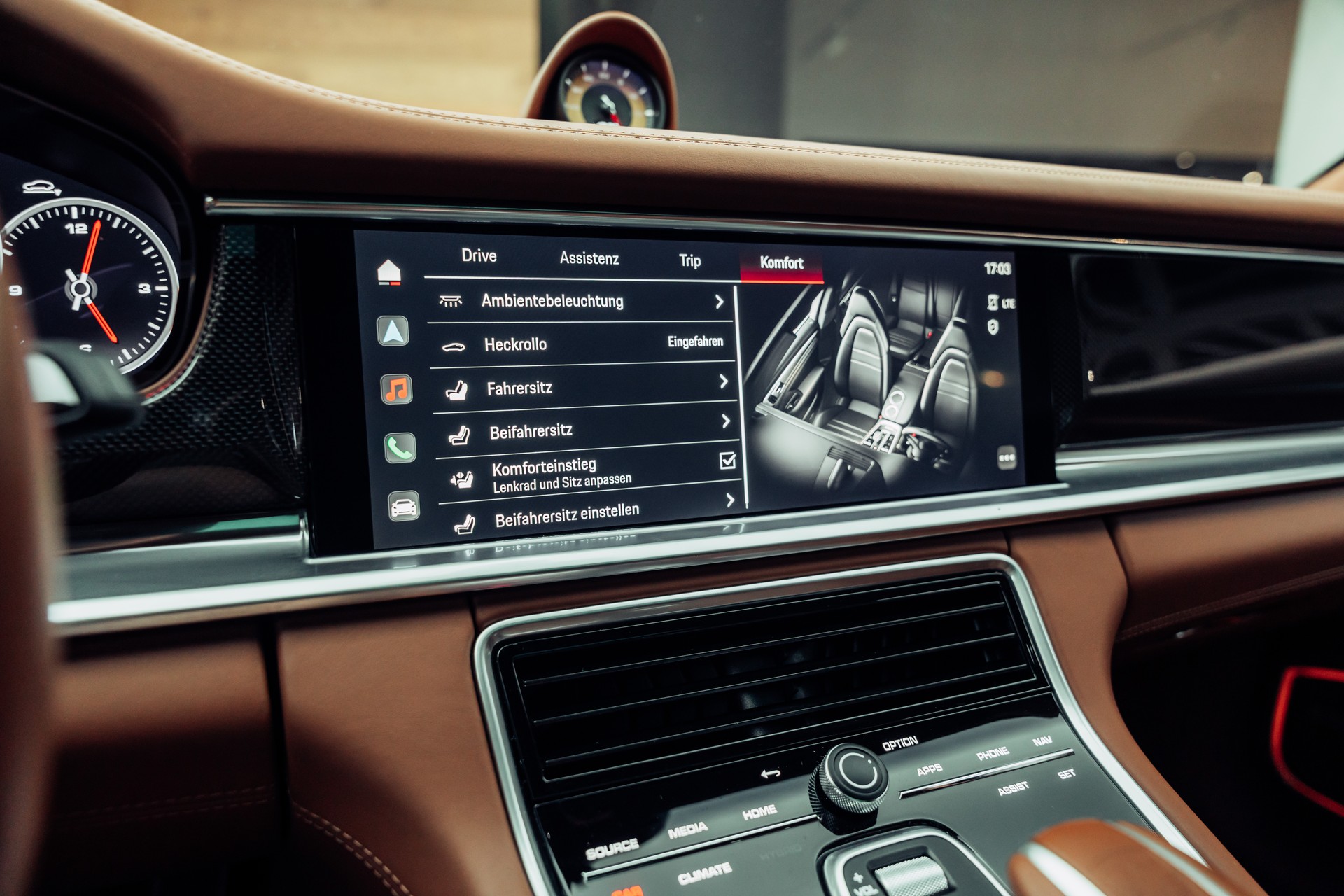 PORSCHE Panamera GTS PDK Aventuringrün-image-27