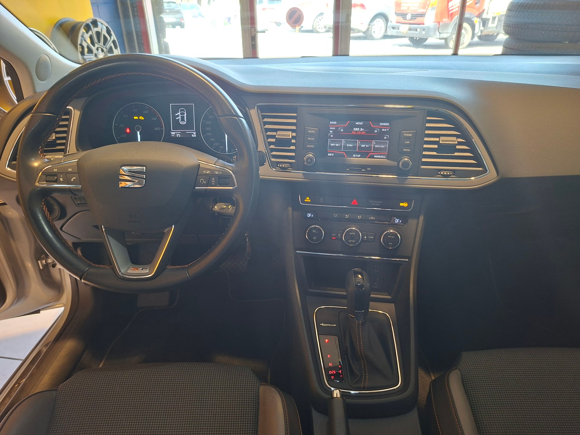 SEAT Leon ST 1.8 TSI X-Perience 4Drive DSG-image-7