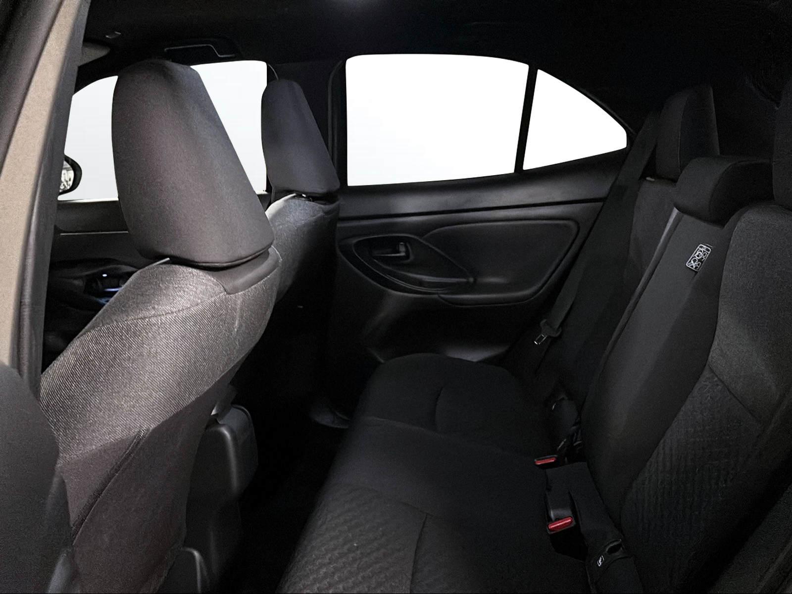 TOYOTA Yaris Cross 1.5 VVT-i HSD Trend AWD-i-image-9