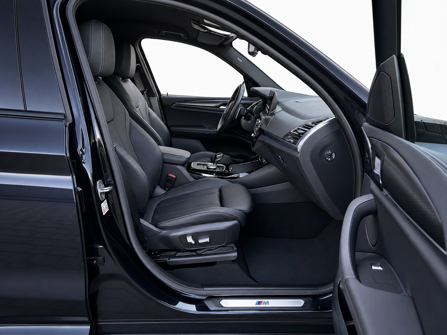 BMW X3 M40i M-SPORT CH FAHRZEUG-image-11