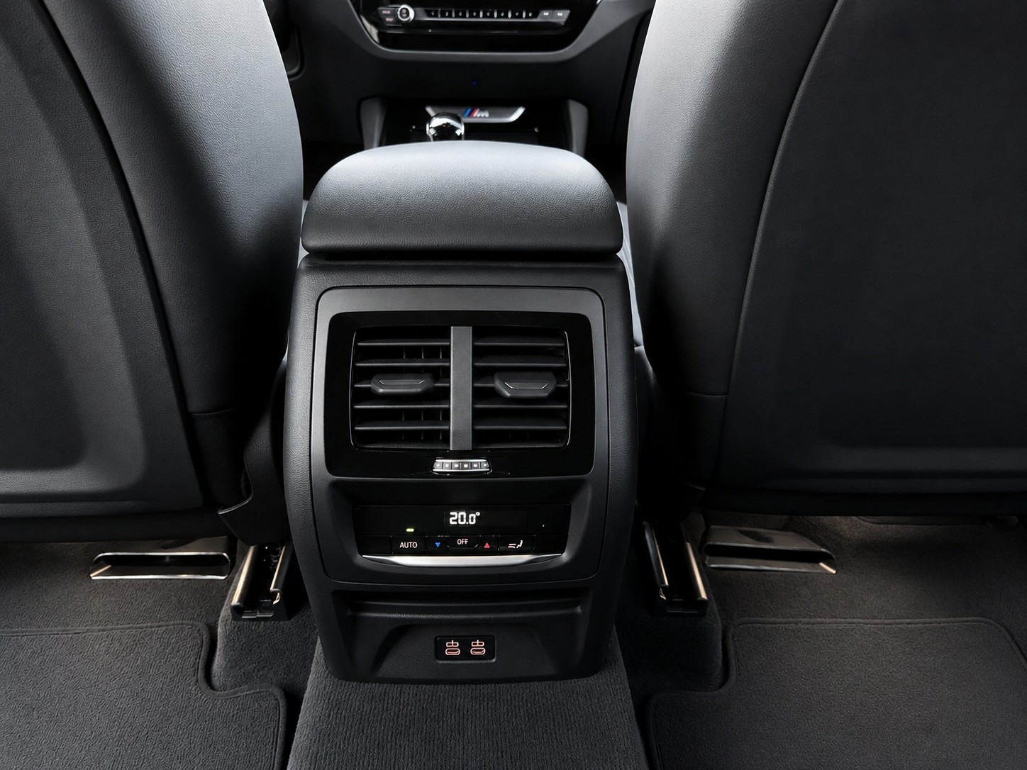 BMW X3 M40i M-SPORT CH FAHRZEUG-image-23