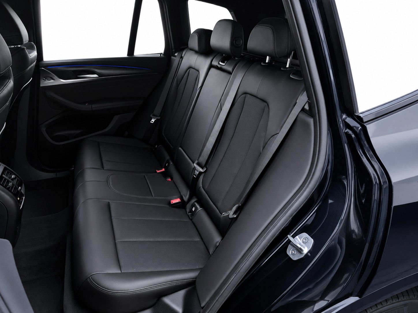 BMW X3 M40i M-SPORT CH FAHRZEUG-image-16