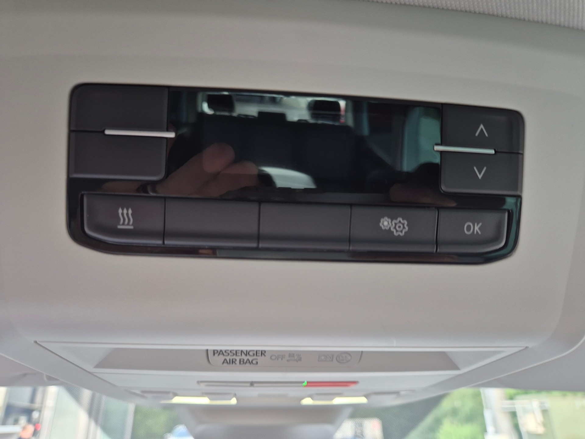 VW T6.1 Multivan 2.0 Bi-TDI Comfortline 4Motion DSG-image-28