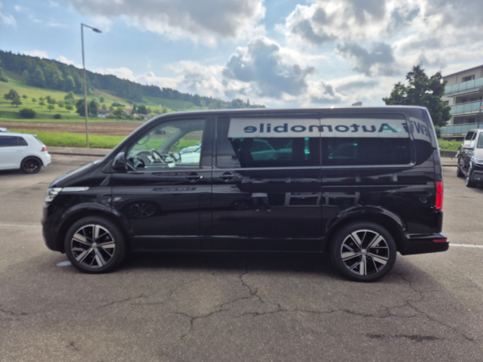 VW T6.1 Multivan 2.0 Bi-TDI Comfortline 4Motion DSG-image-7