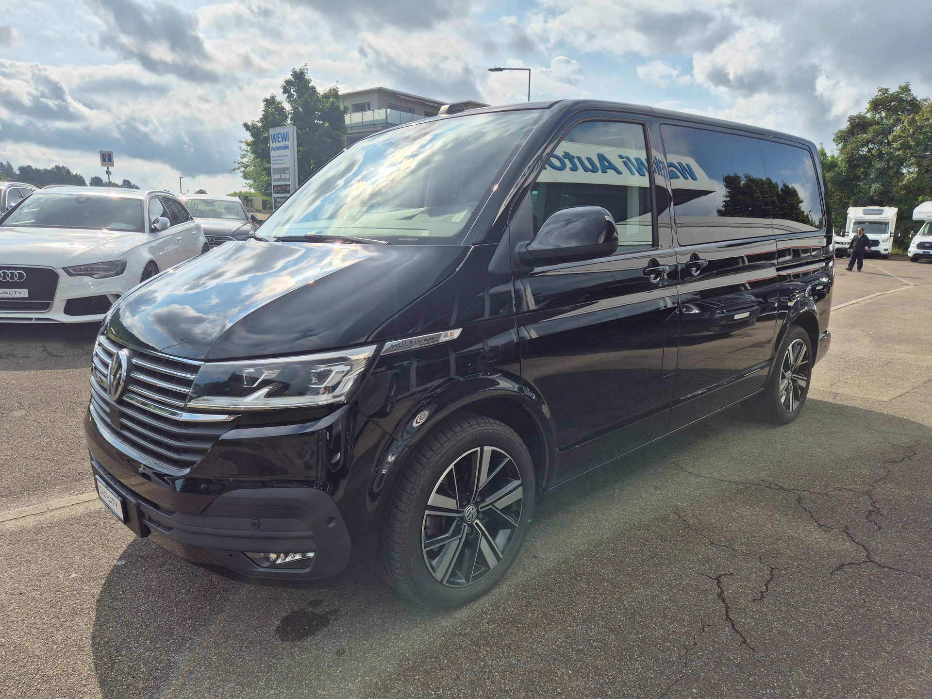 VW T6.1 Multivan 2.0 Bi-TDI Comfortline 4Motion DSG-image-1