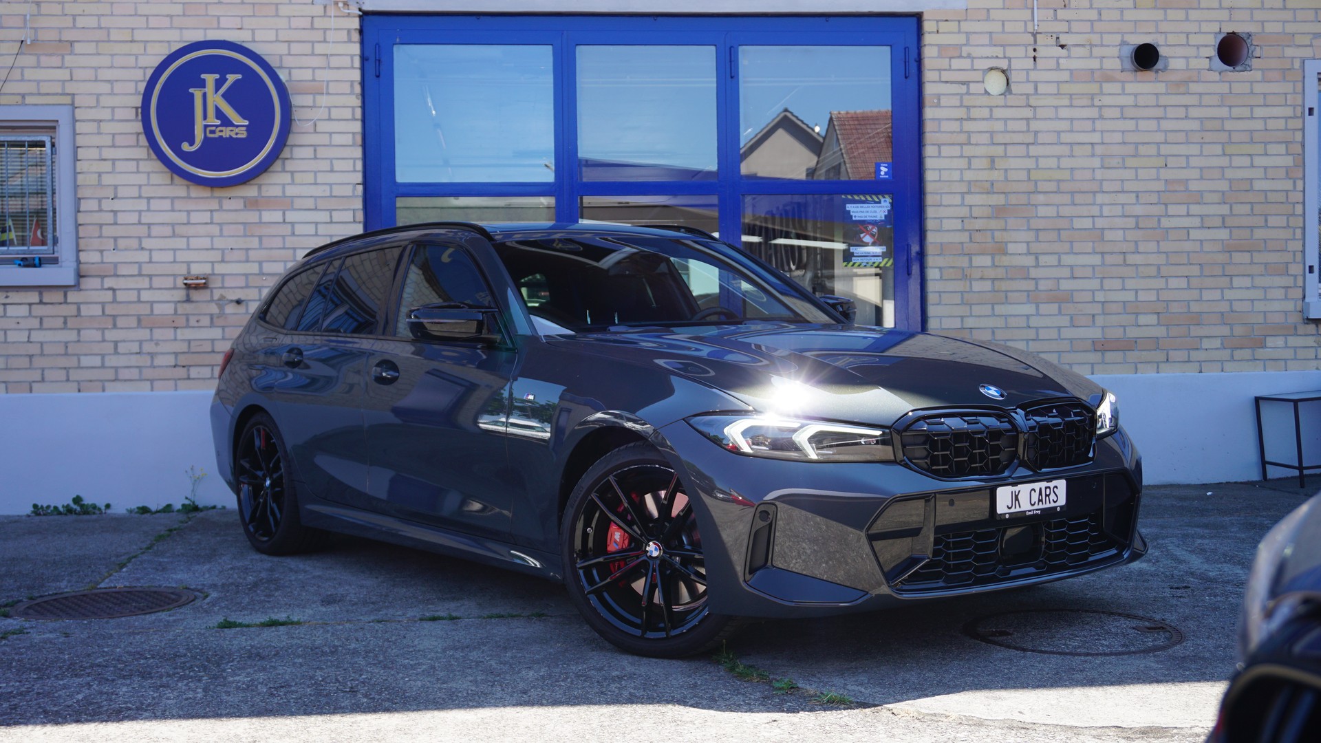 BMW M340i xDrive Touring-image-0