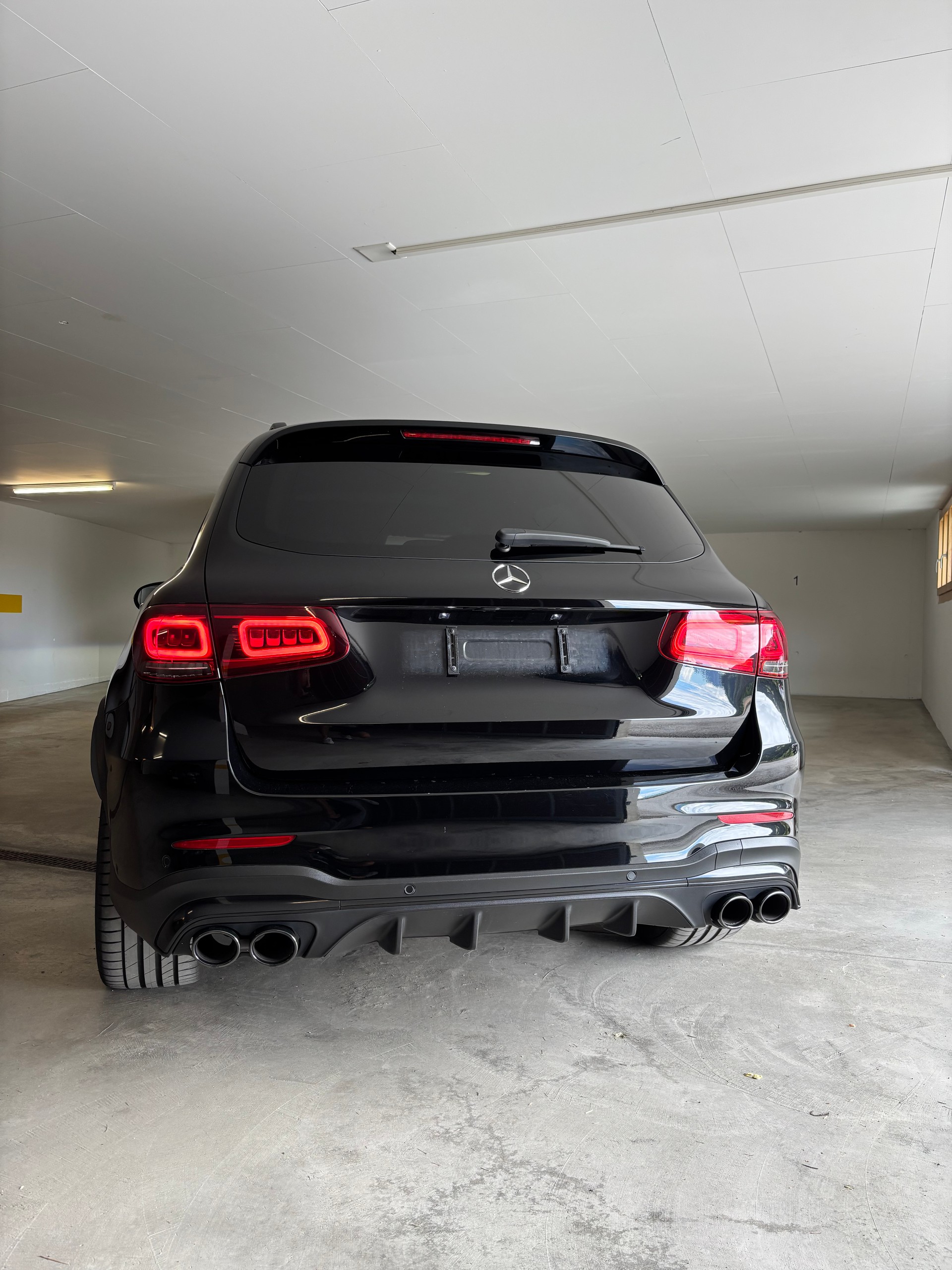 MERCEDES-BENZ GLC 43 AMG 4m-image-1